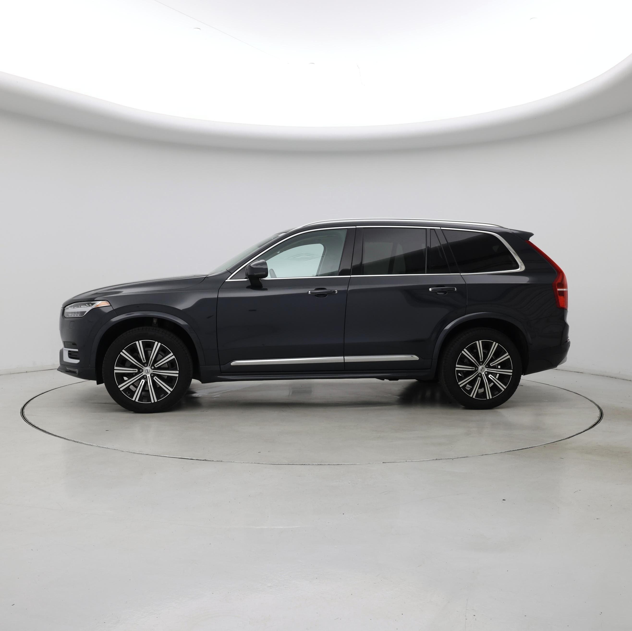 Thumbnail: 2022 Volvo XC90 - 3
