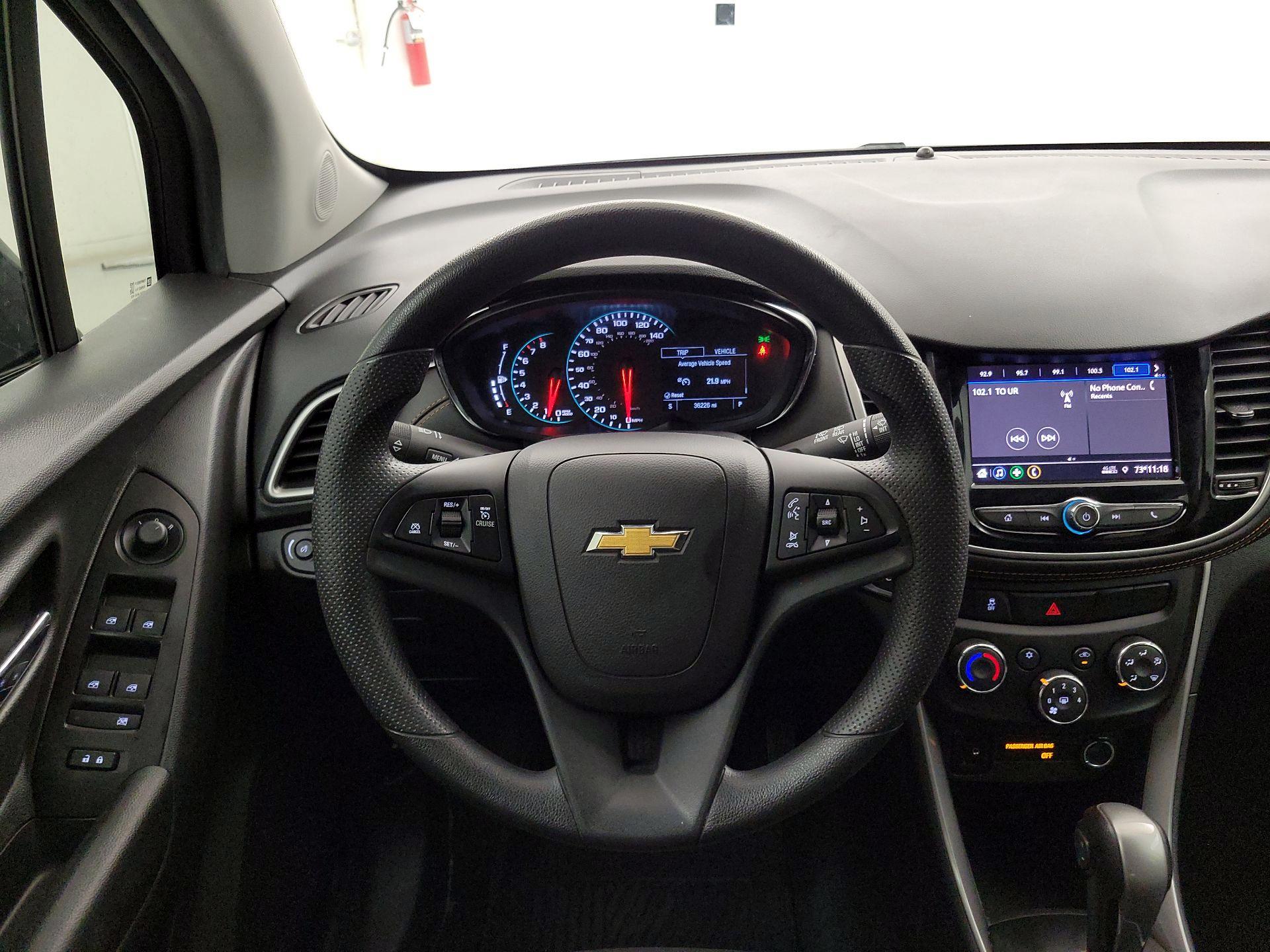 Thumbnail: 2021 Chevrolet Trax - 10