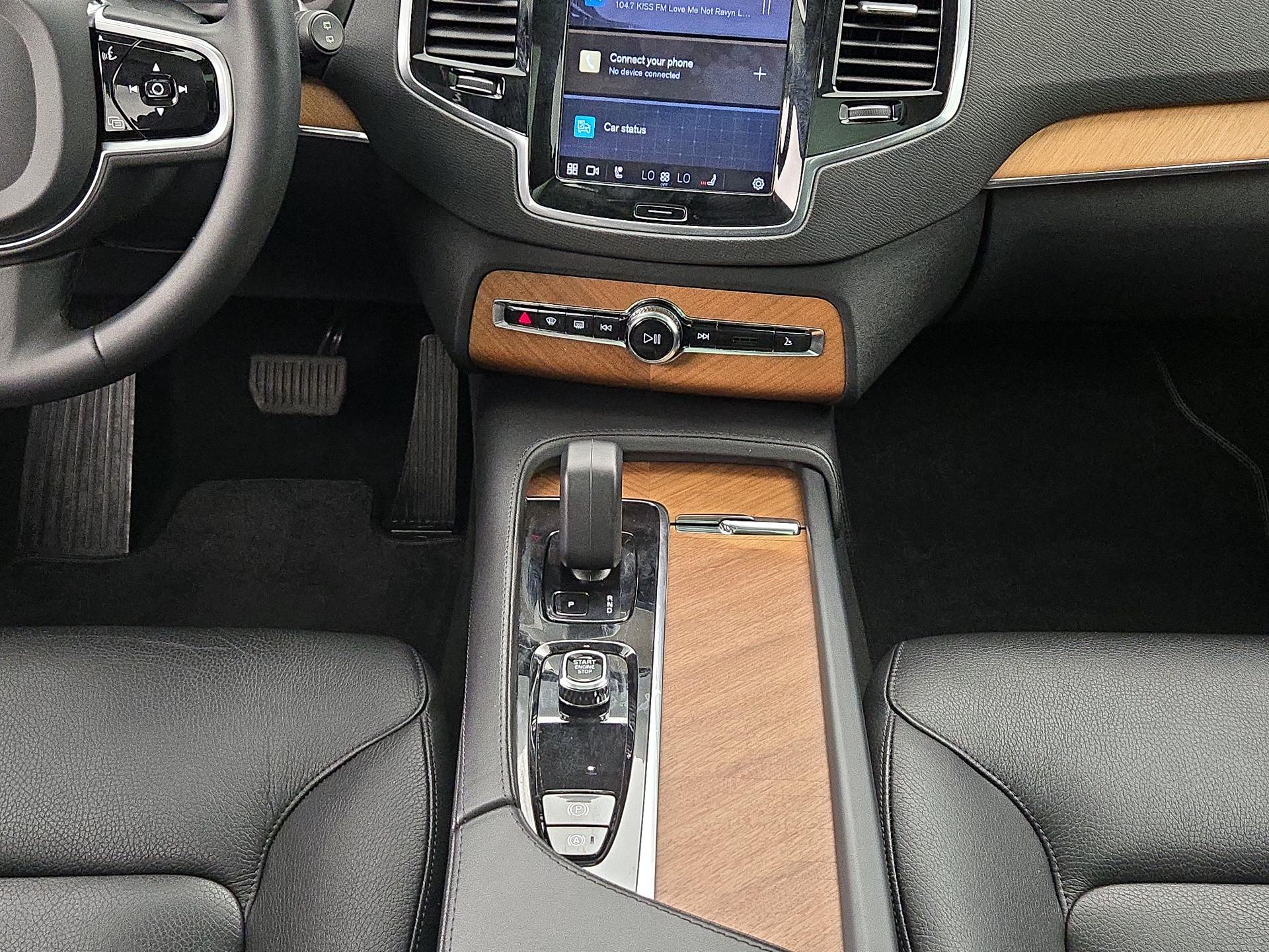 Thumbnail: 2023 Volvo XC90 - 18