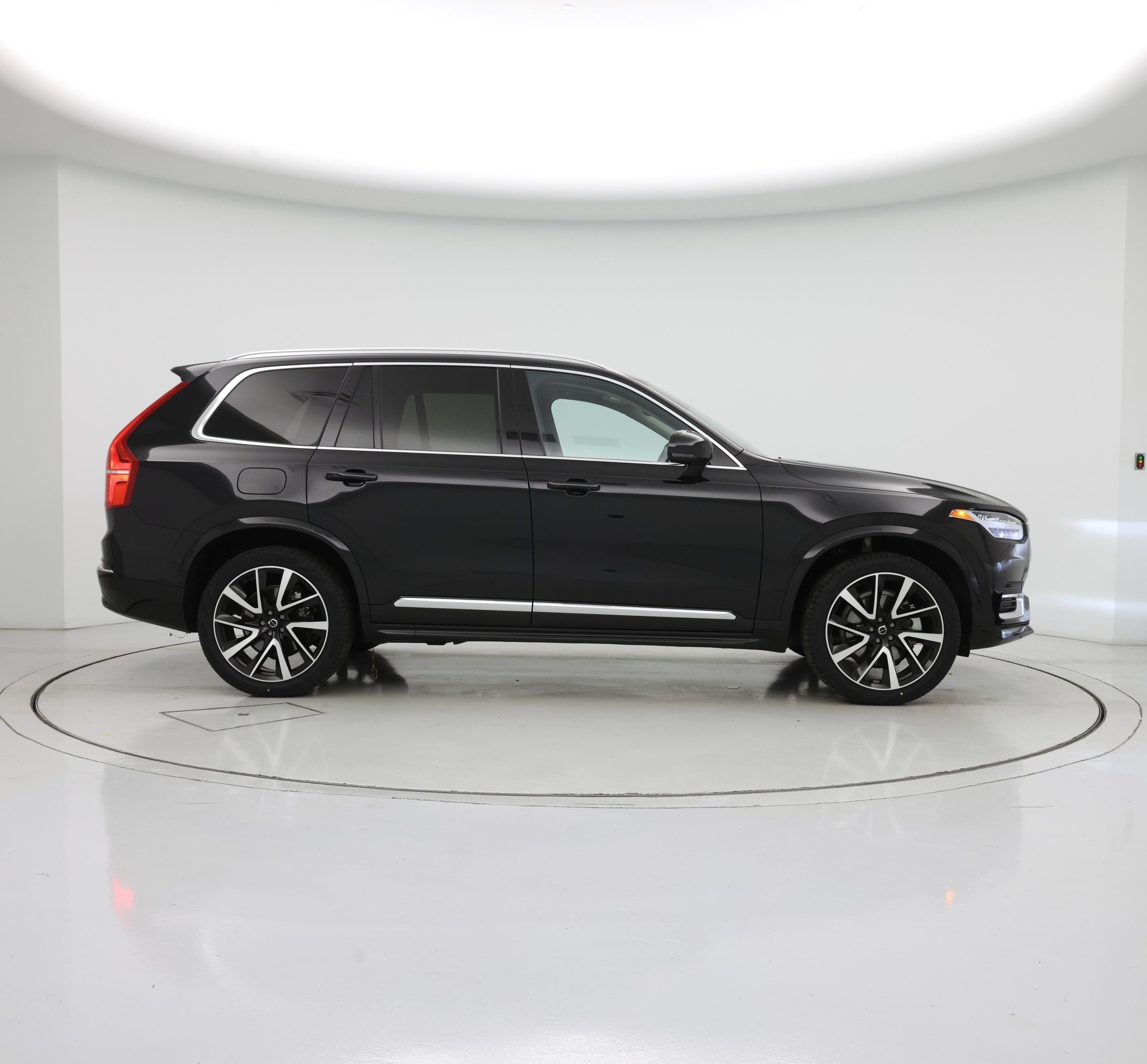 Thumbnail: 2023 Volvo XC90 - 7