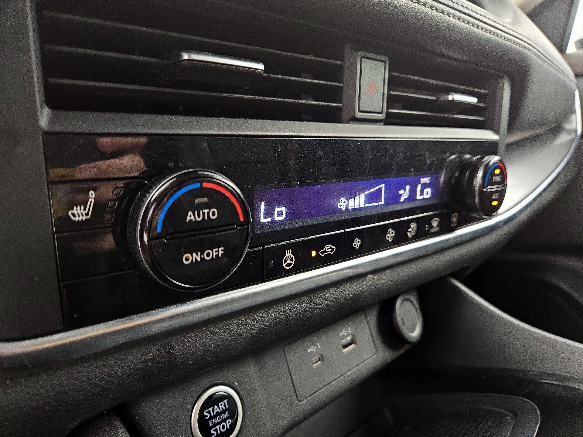 Thumbnail: 2023 Nissan Rogue - 16