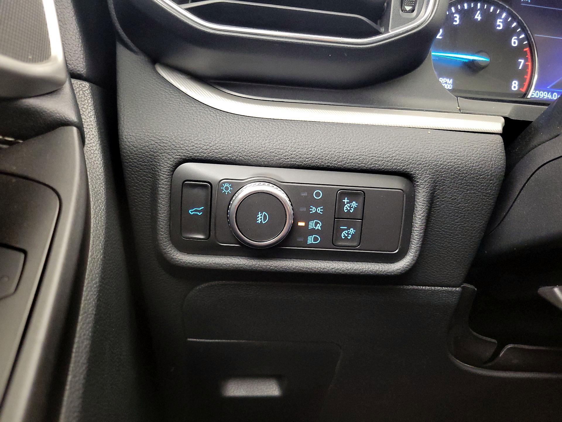 Thumbnail: 2020 Ford Explorer - 13