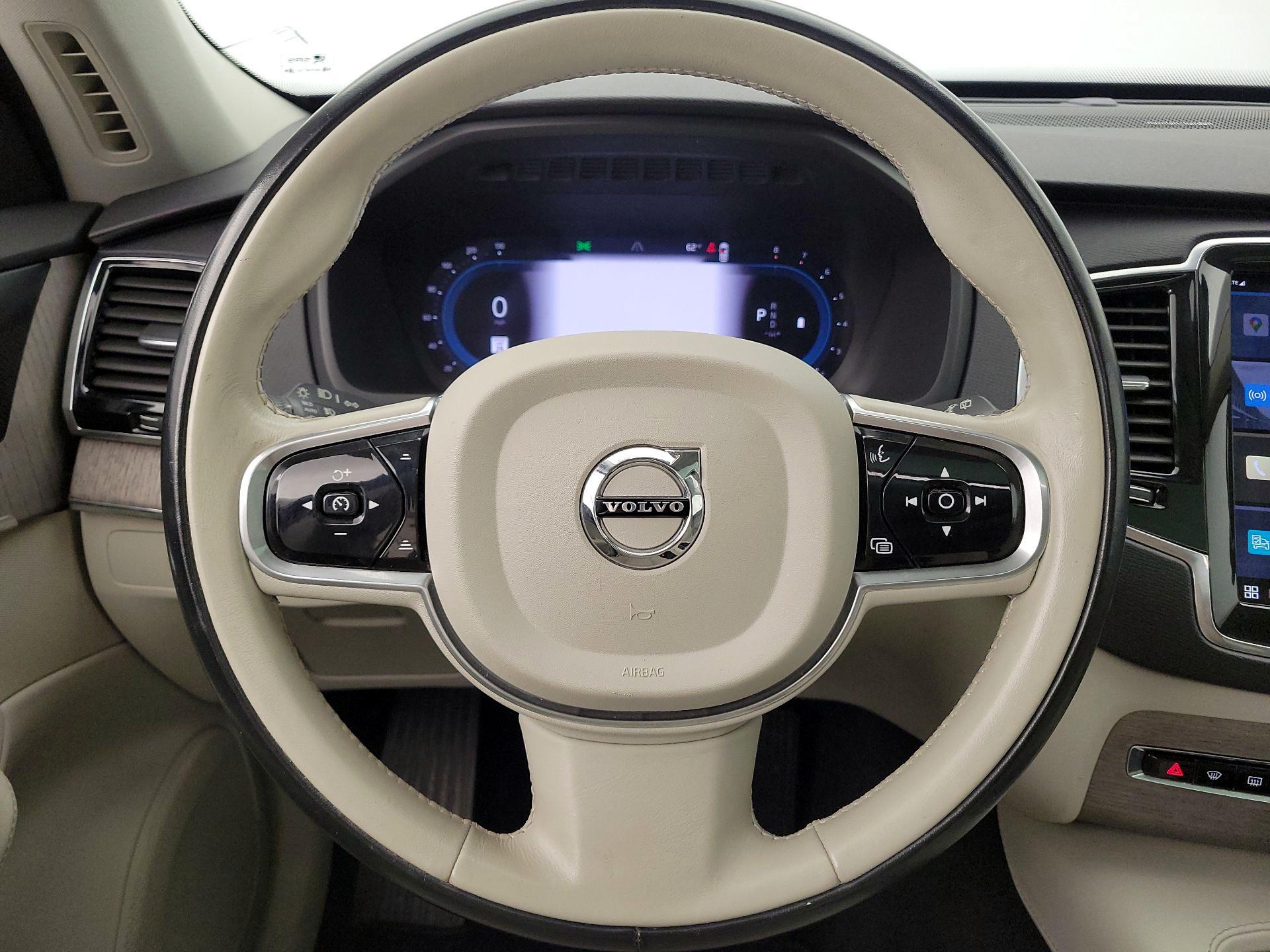 Thumbnail: 2023 Volvo XC90 - 10