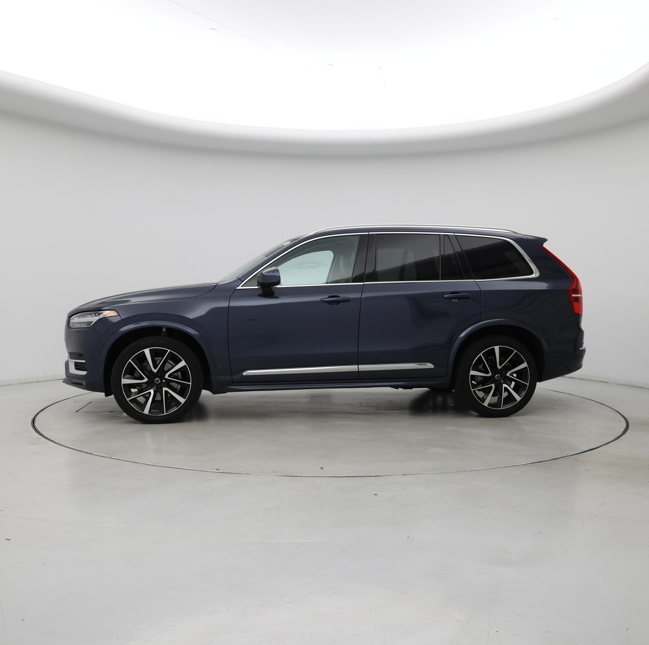 Thumbnail: 2023 Volvo XC90 - 3