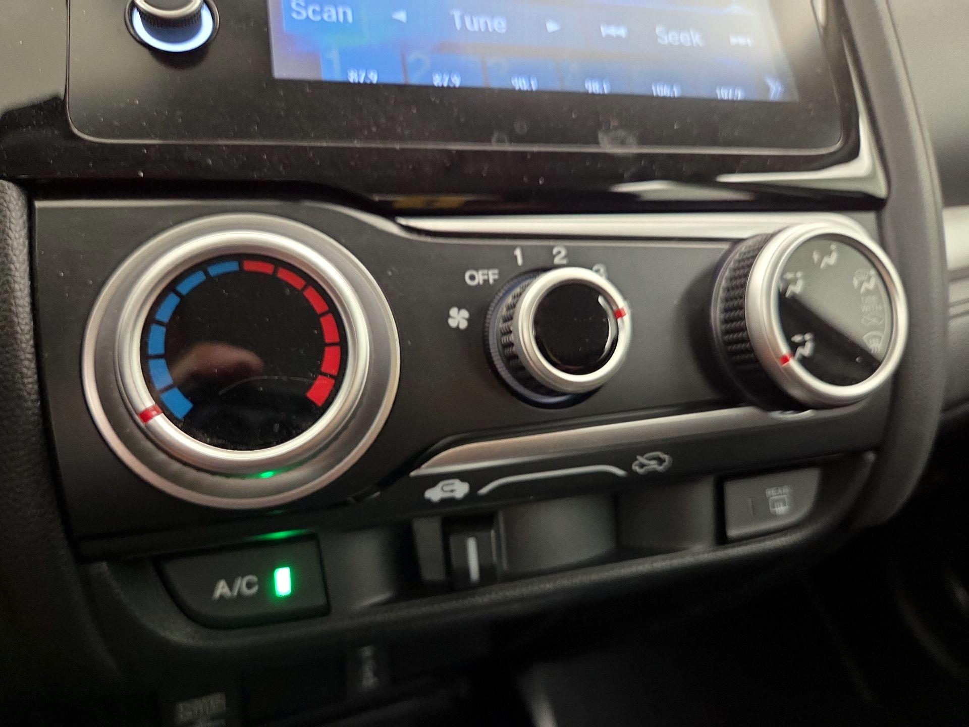 Thumbnail: 2019 Honda Fit - 15