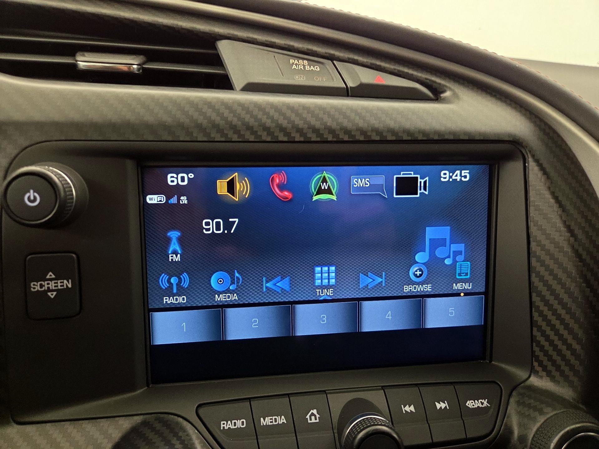 Thumbnail: 2019 Chevrolet Corvette - 16