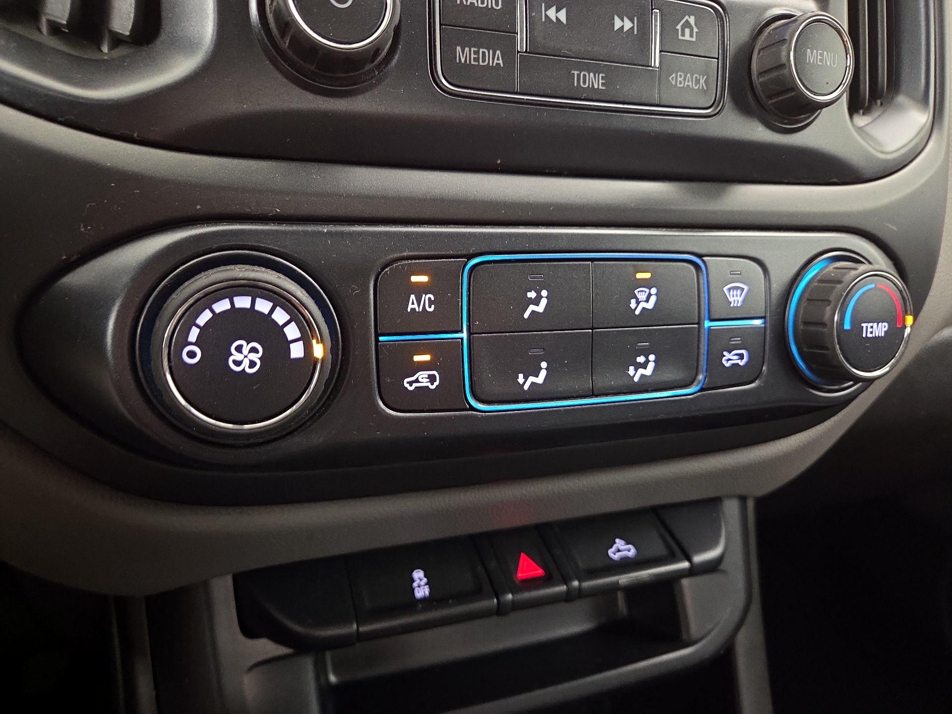 Thumbnail: 2017 Chevrolet Colorado - 16