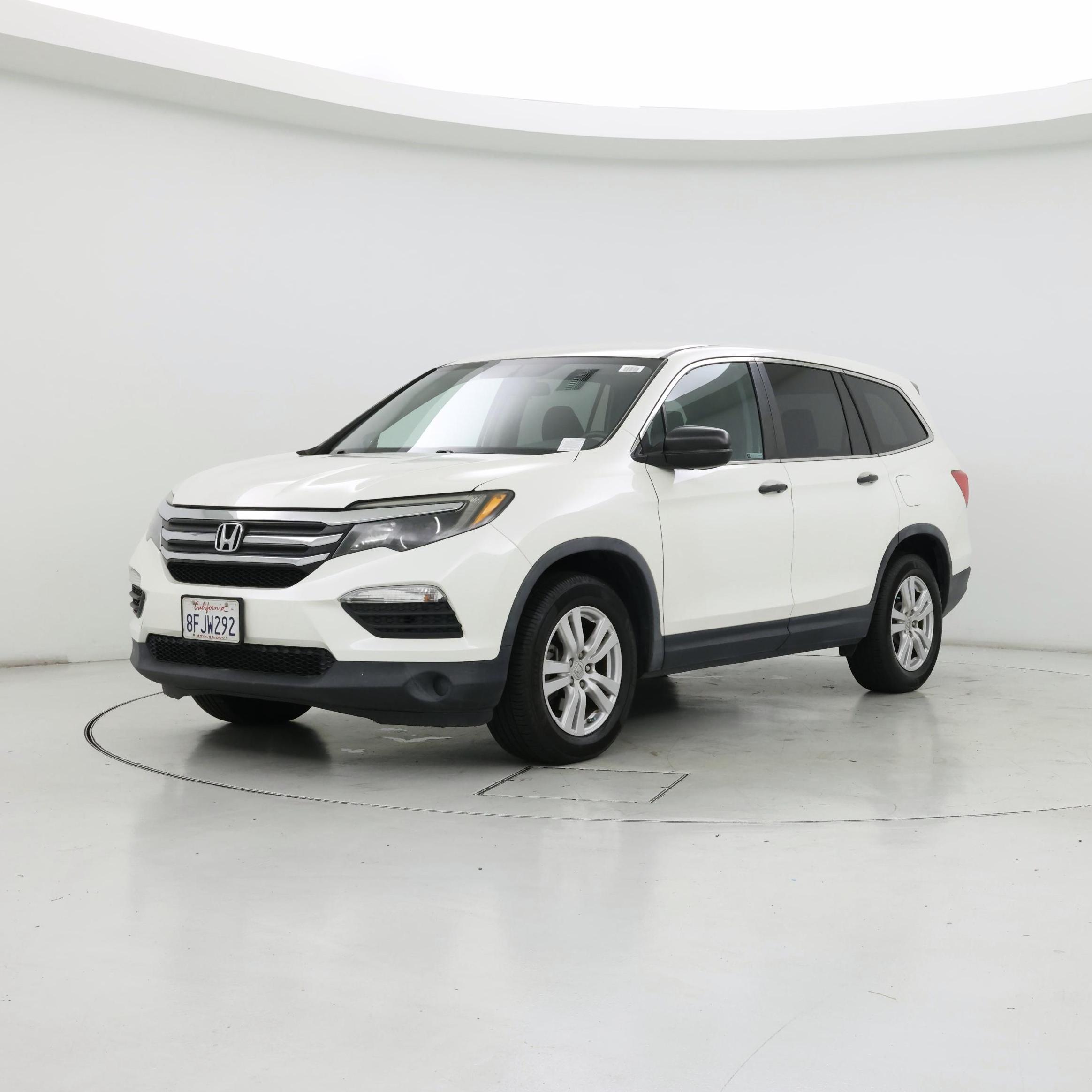 Thumbnail: 2018 Honda Pilot - 4