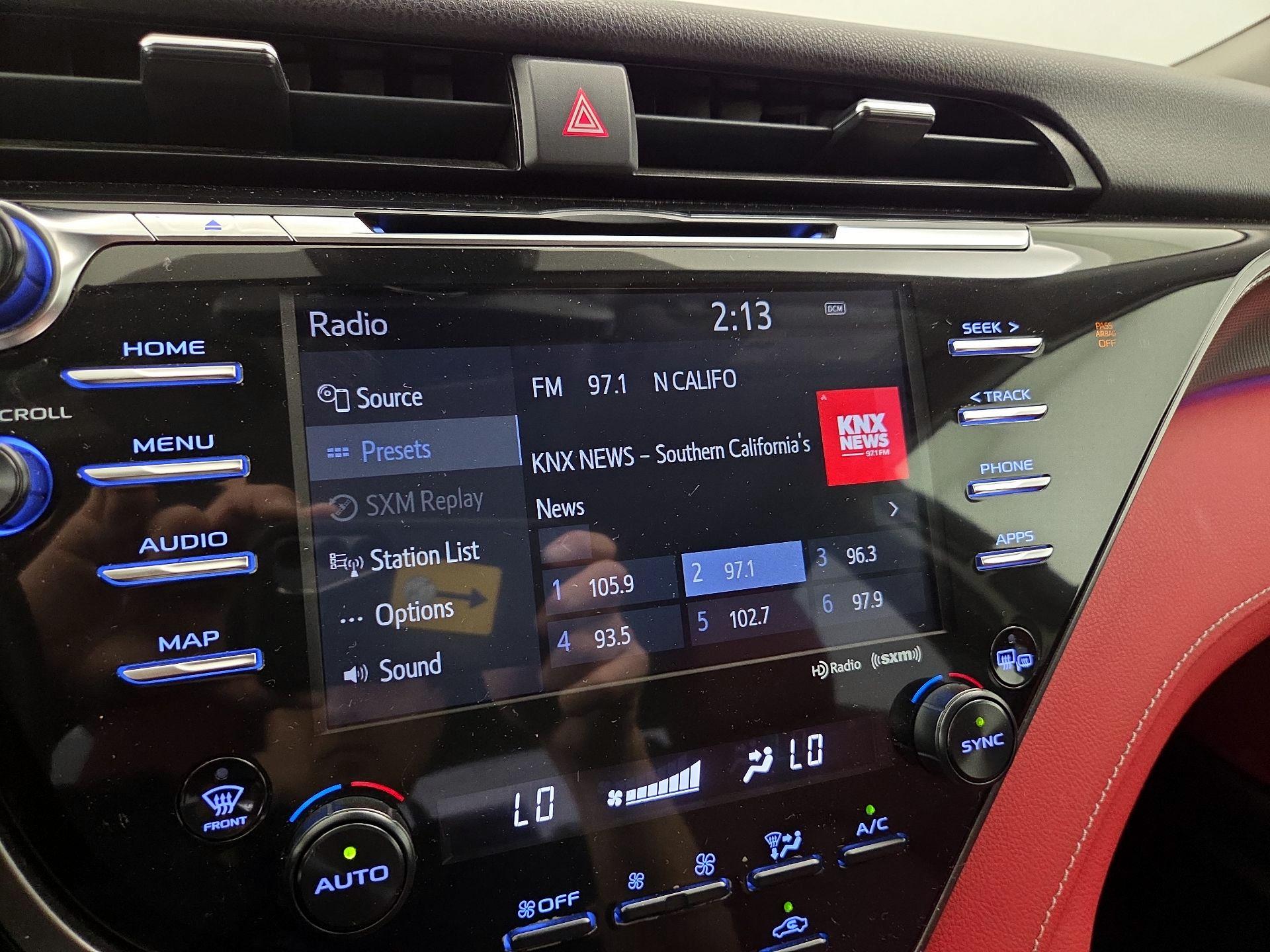 Thumbnail: 2019 Toyota Camry - 15