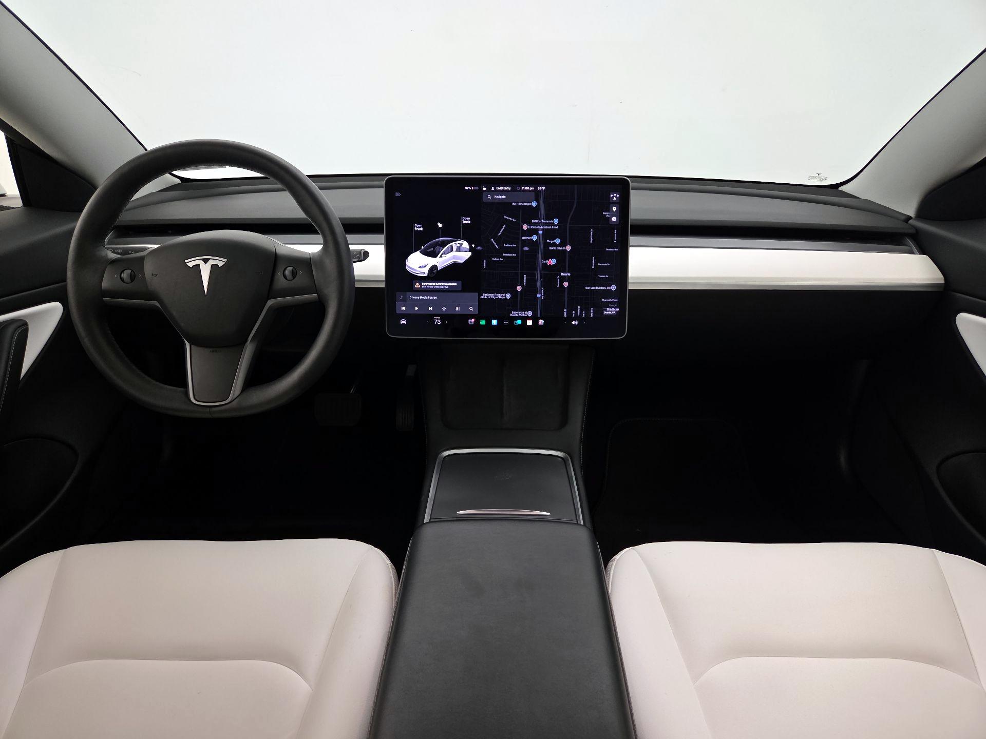 Thumbnail: 2021 Tesla Model 3 - 9