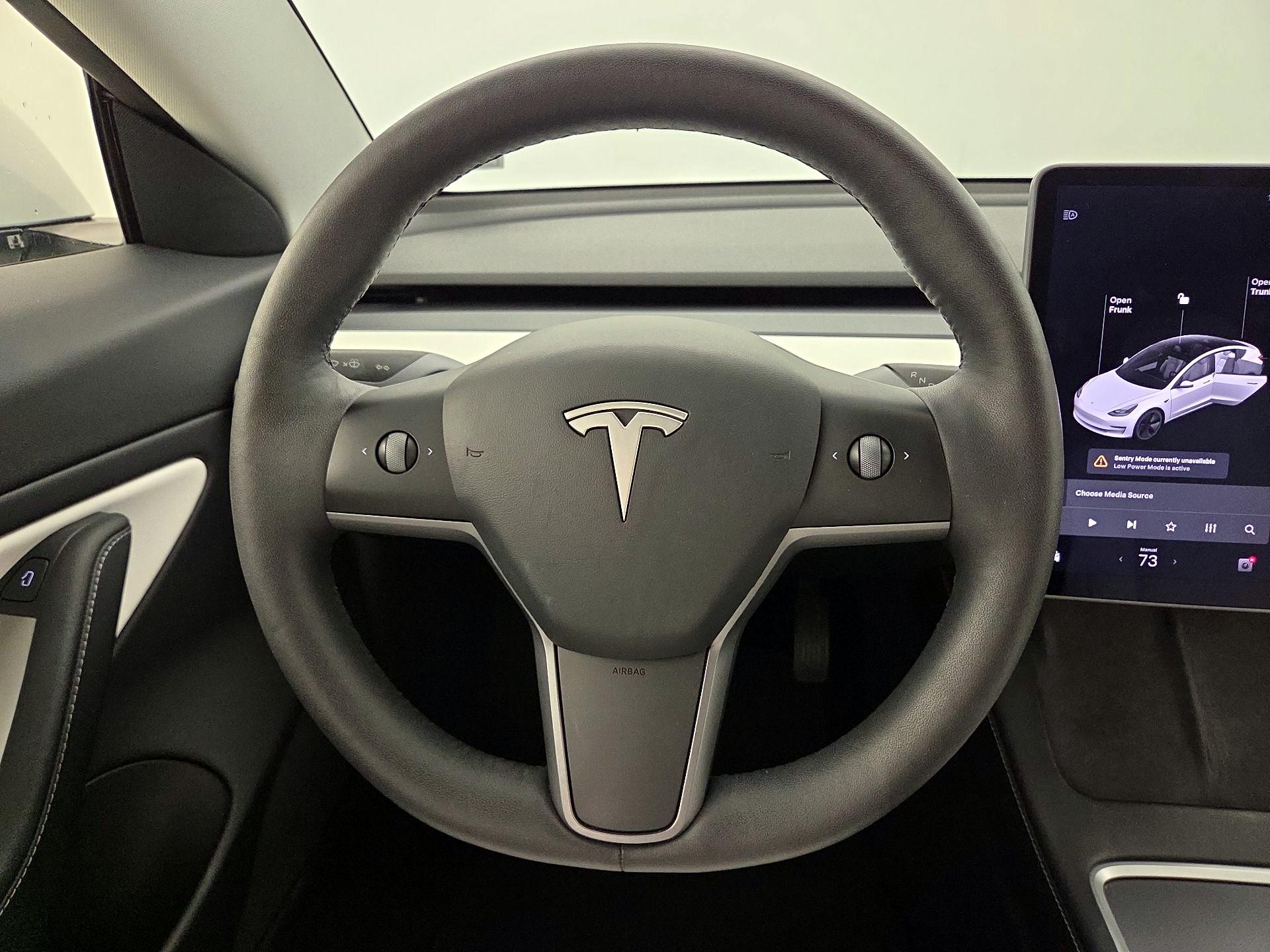 Thumbnail: 2021 Tesla Model 3 - 10