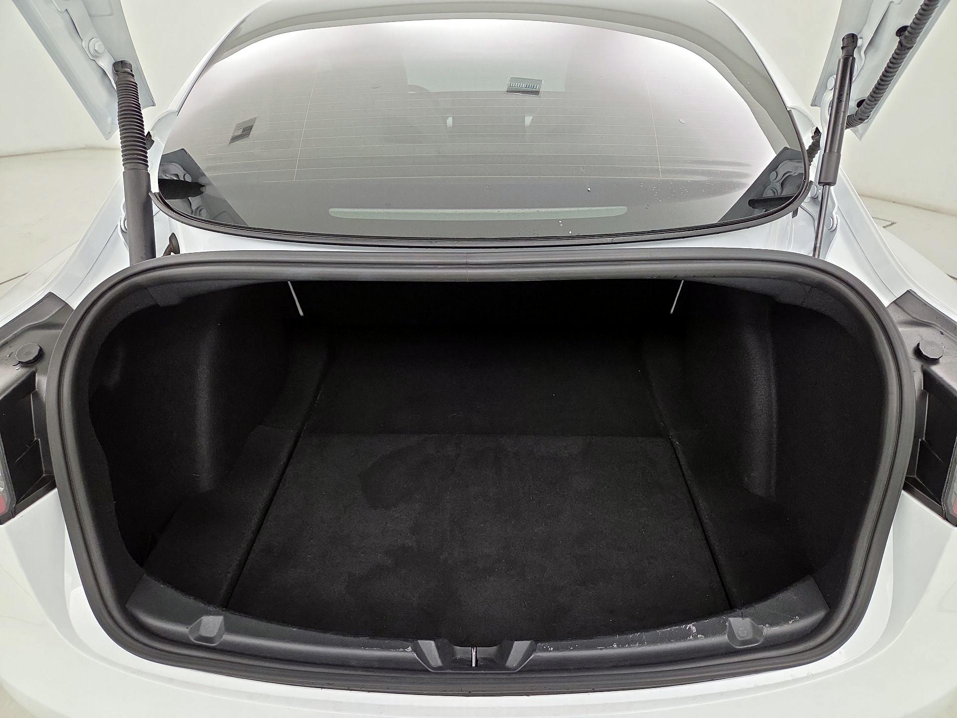 Thumbnail: 2021 Tesla Model 3 - 20