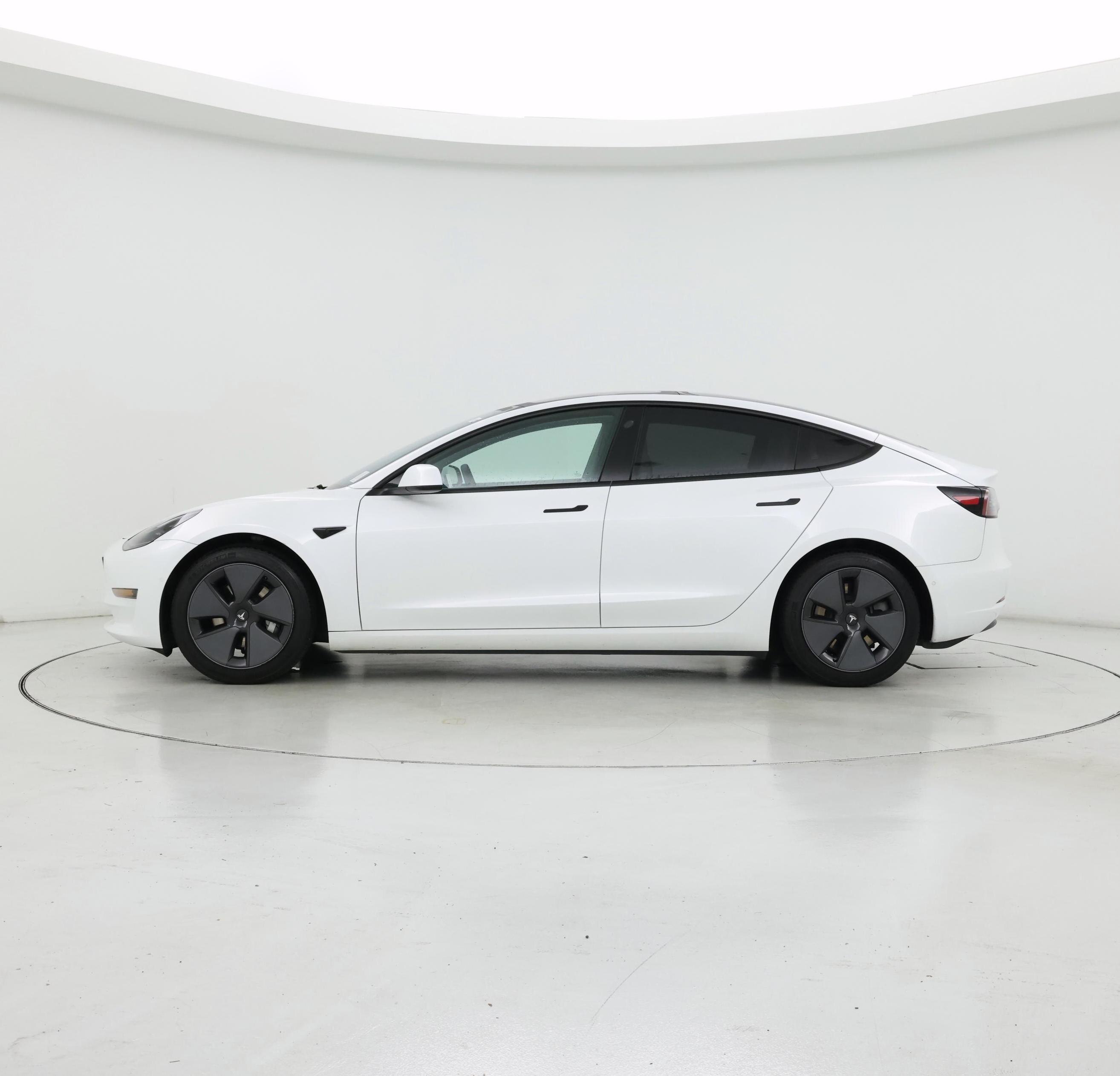 Thumbnail: 2021 Tesla Model 3 - 3
