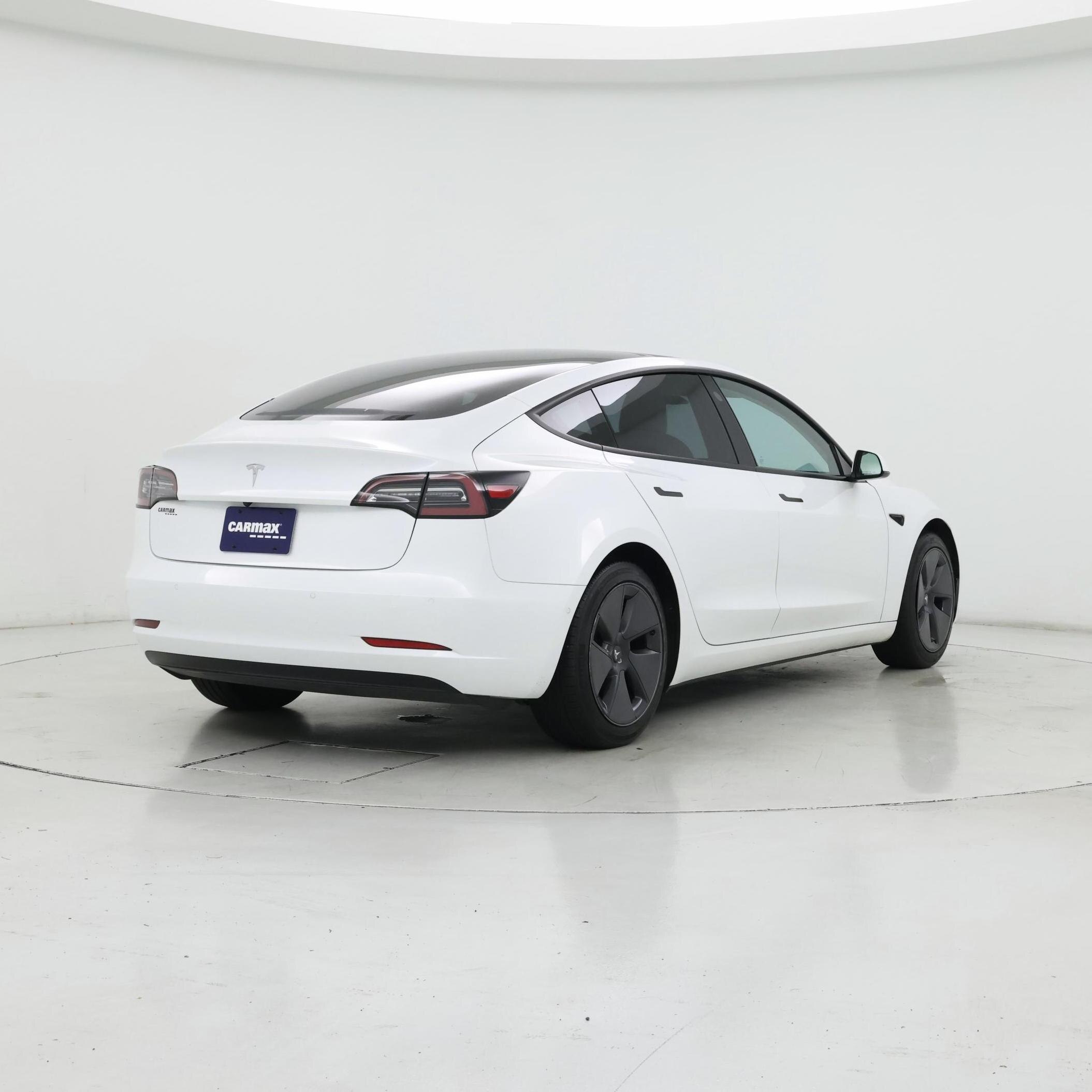 Thumbnail: 2021 Tesla Model 3 - 8