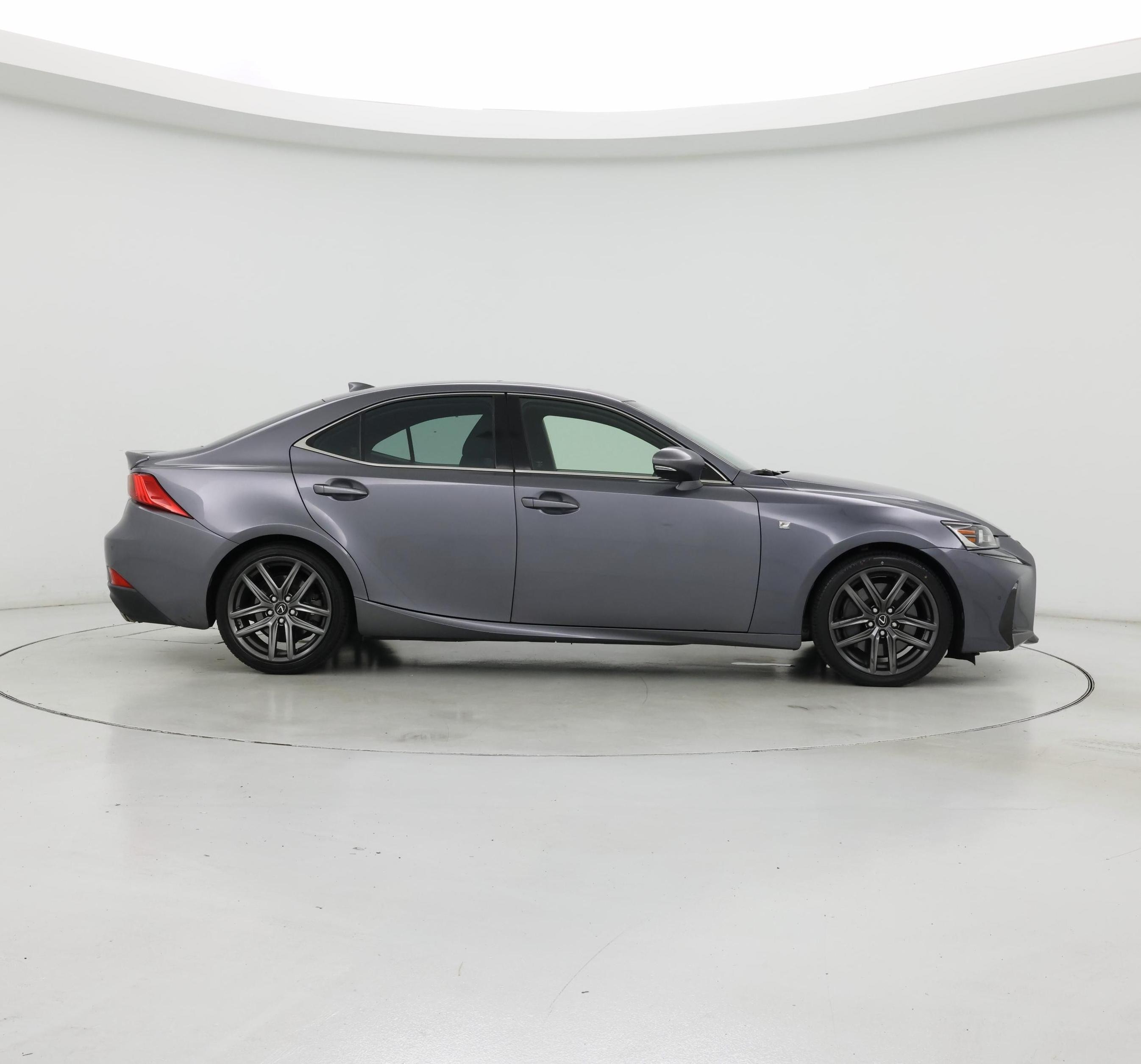 Thumbnail: 2018 Lexus IS - 7
