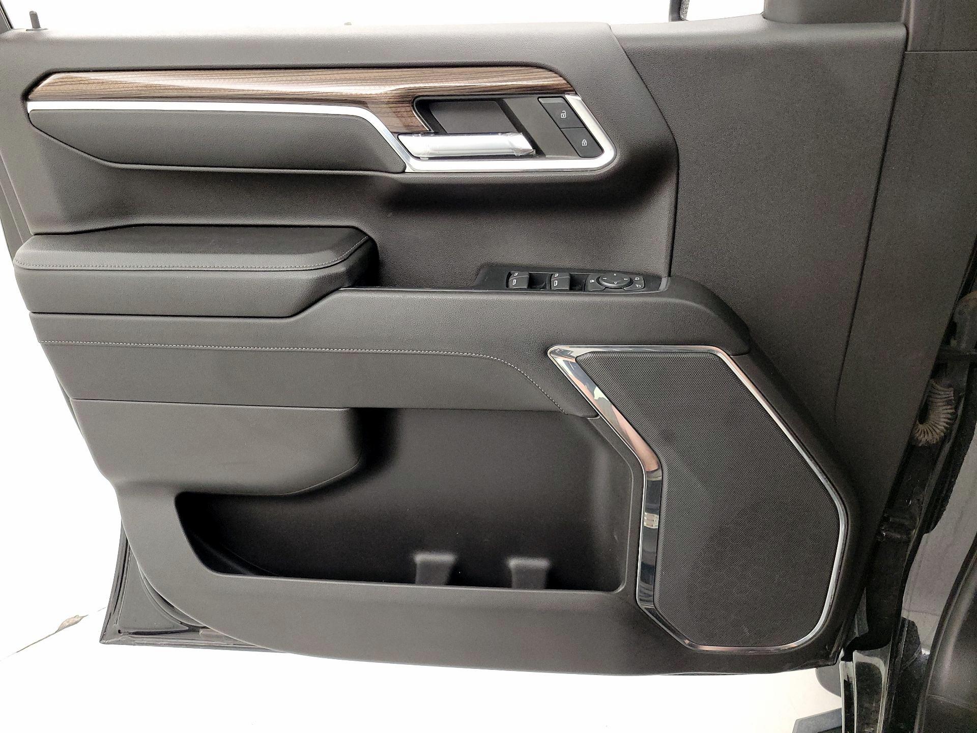 Thumbnail: 2023 Chevrolet Silverado 1500 - 12