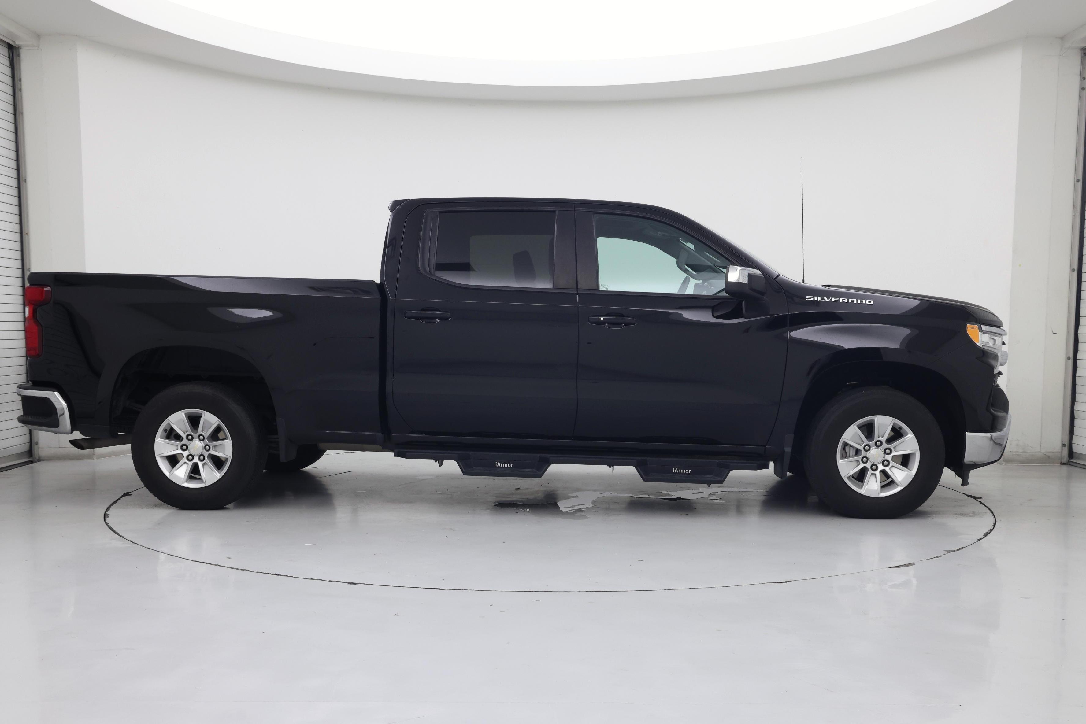 Thumbnail: 2023 Chevrolet Silverado 1500 - 7