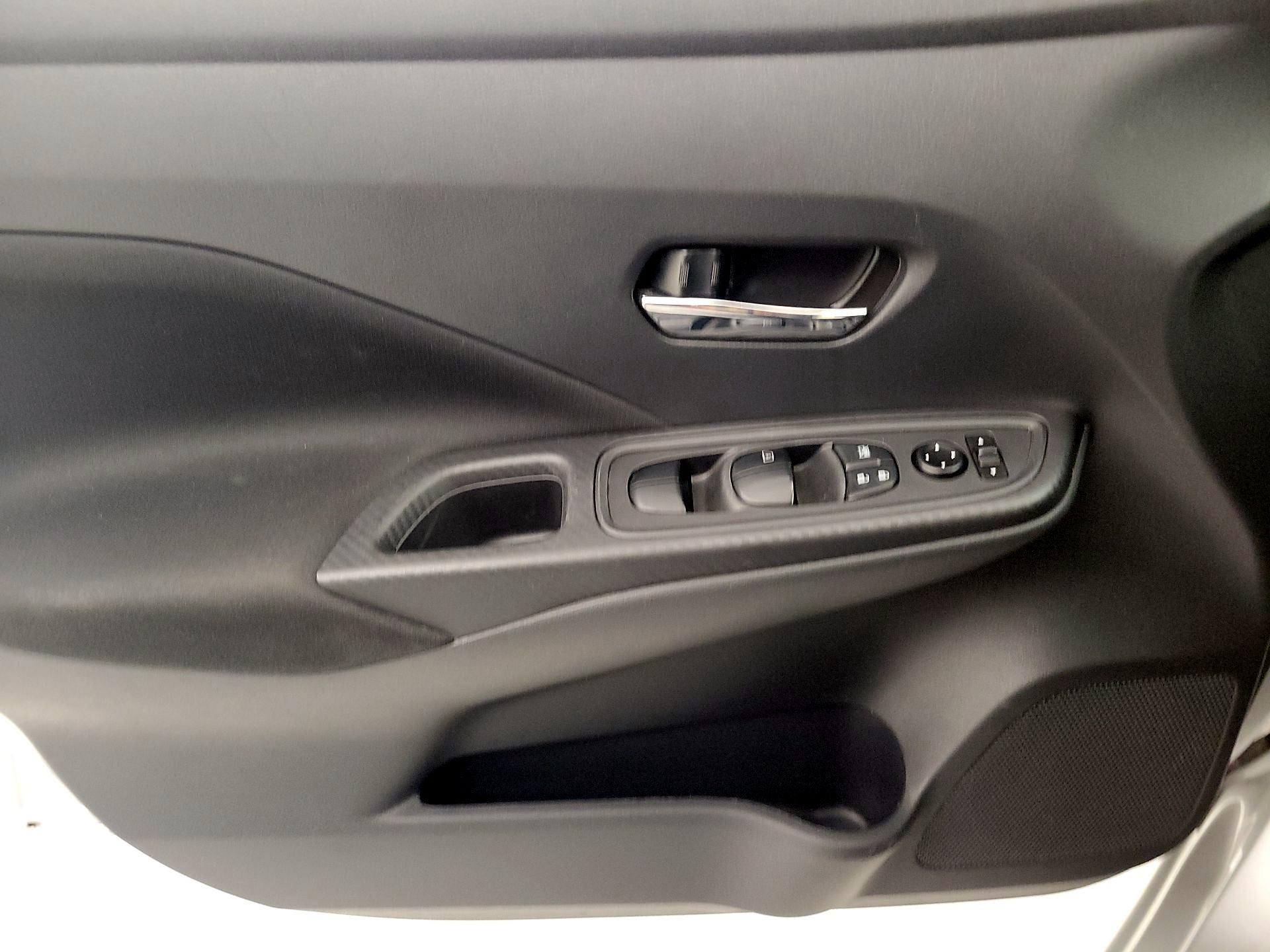 Thumbnail: 2021 Nissan Versa - 12