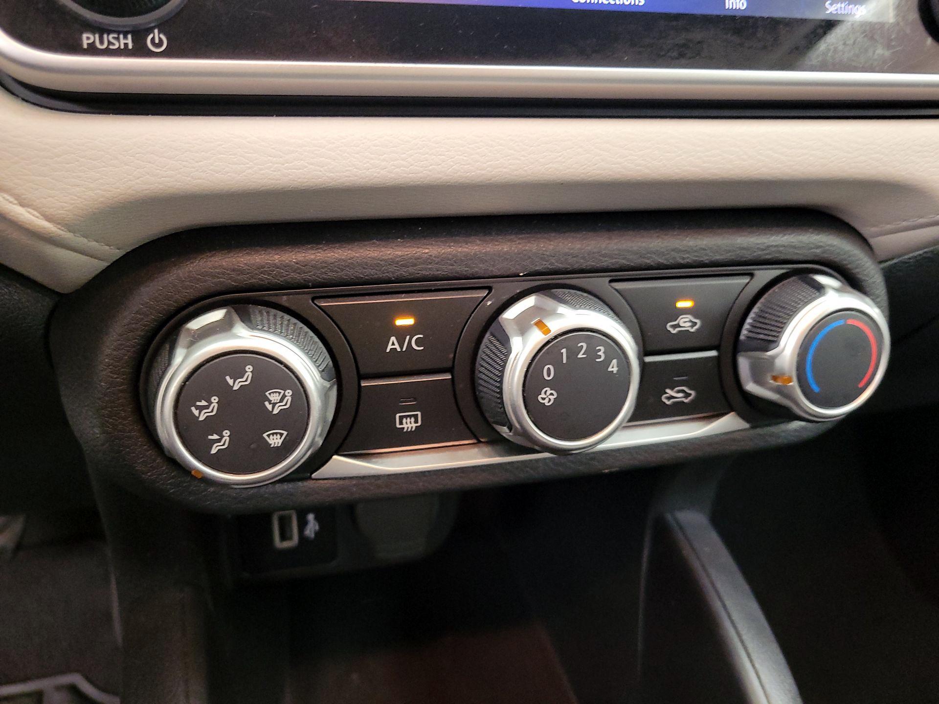 Thumbnail: 2021 Nissan Versa - 16