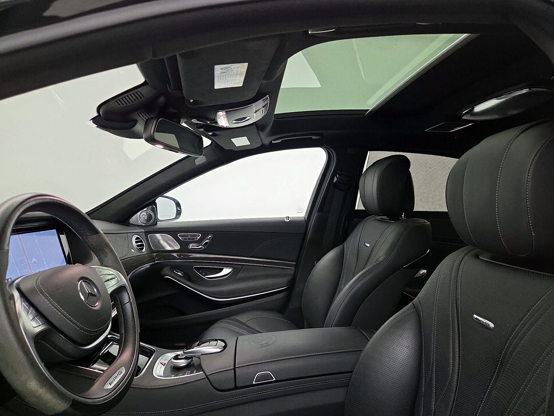 Thumbnail: 2015 Mercedes-Benz S-Class - 20