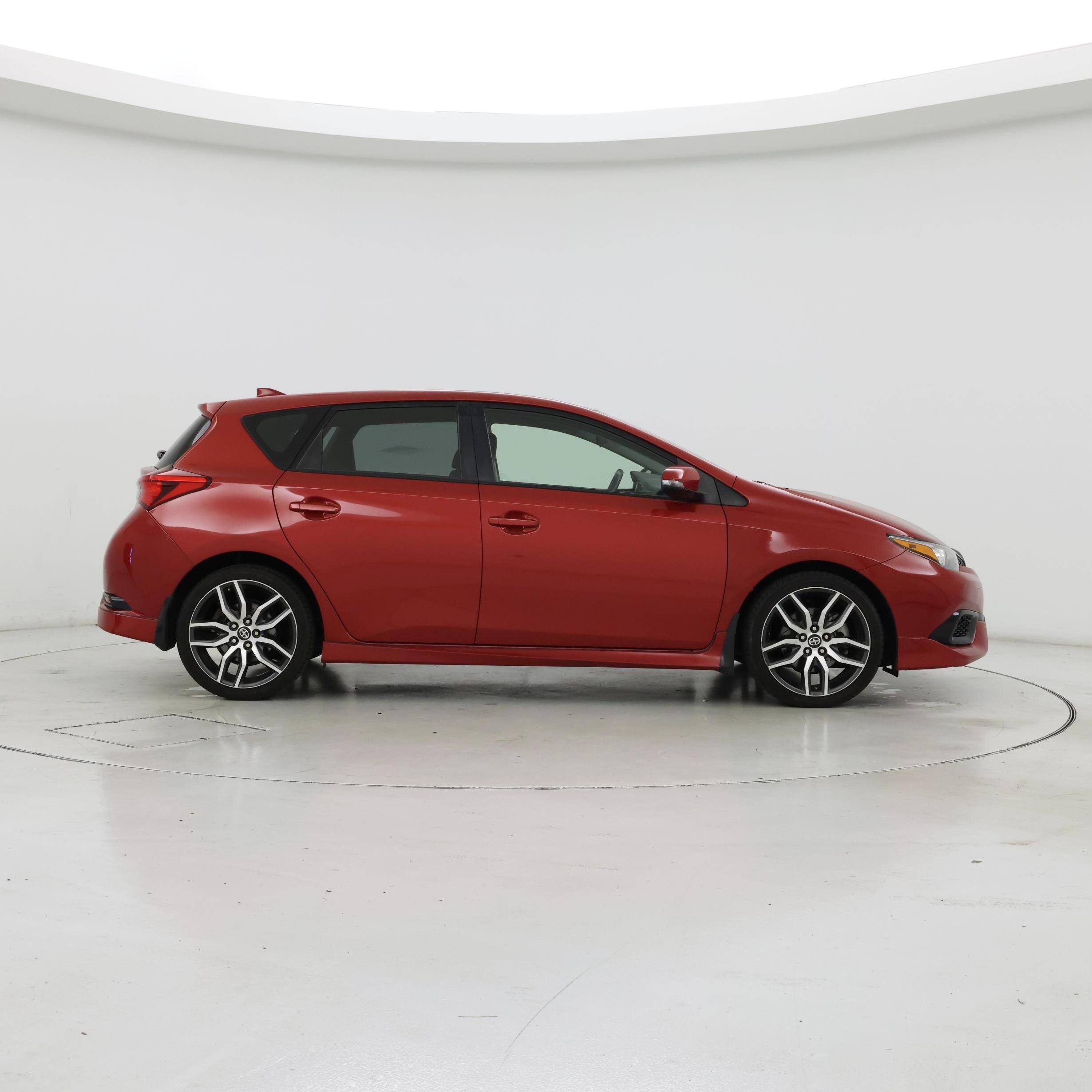 Thumbnail: 2017 Toyota Corolla iM - 7