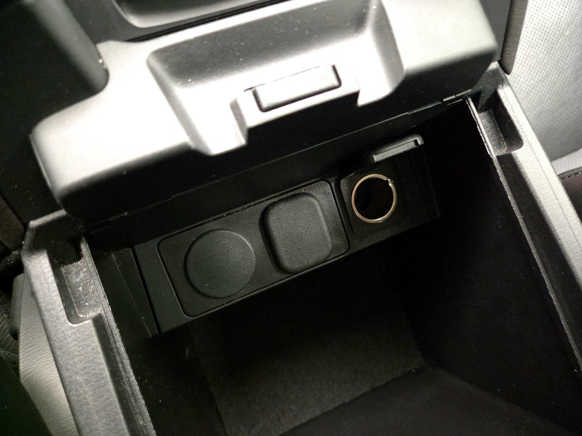 Thumbnail: 2017 Mazda Mazda3 - 18