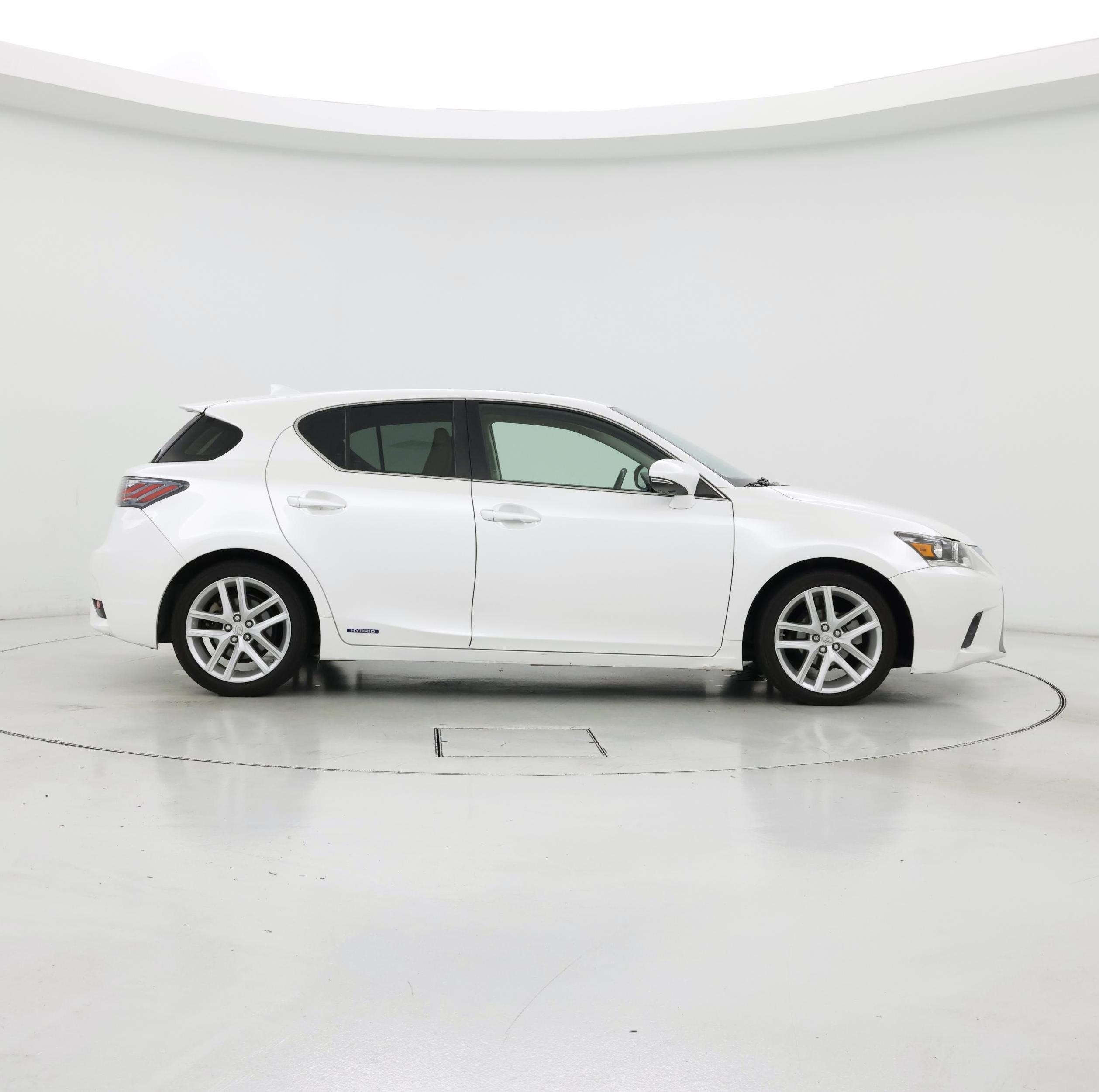 Thumbnail: 2015 Lexus CT - 7