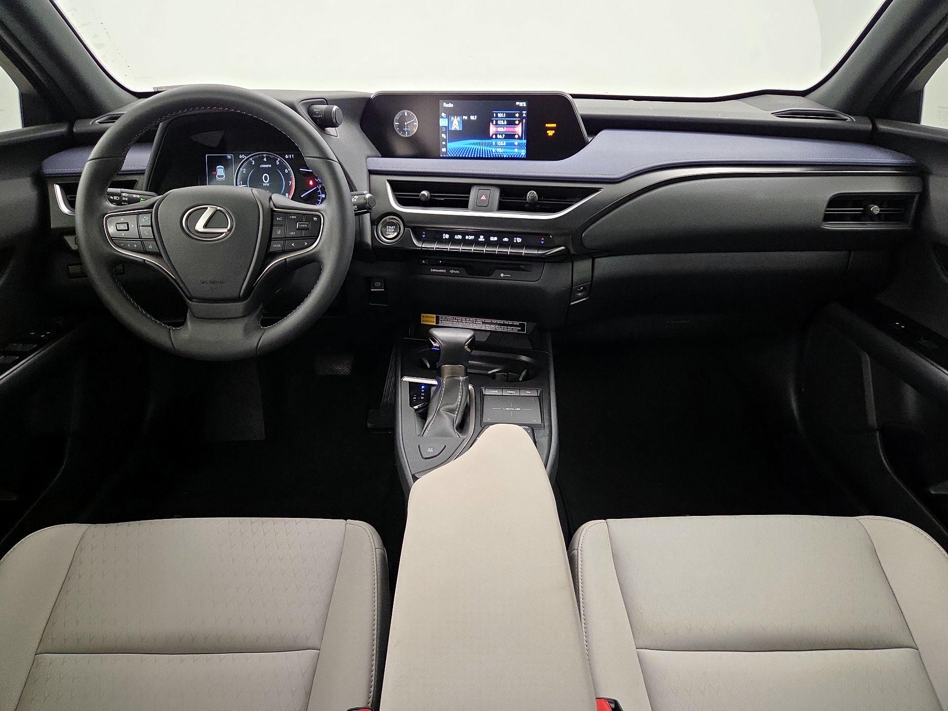 Thumbnail: 2021 Lexus UX - 9