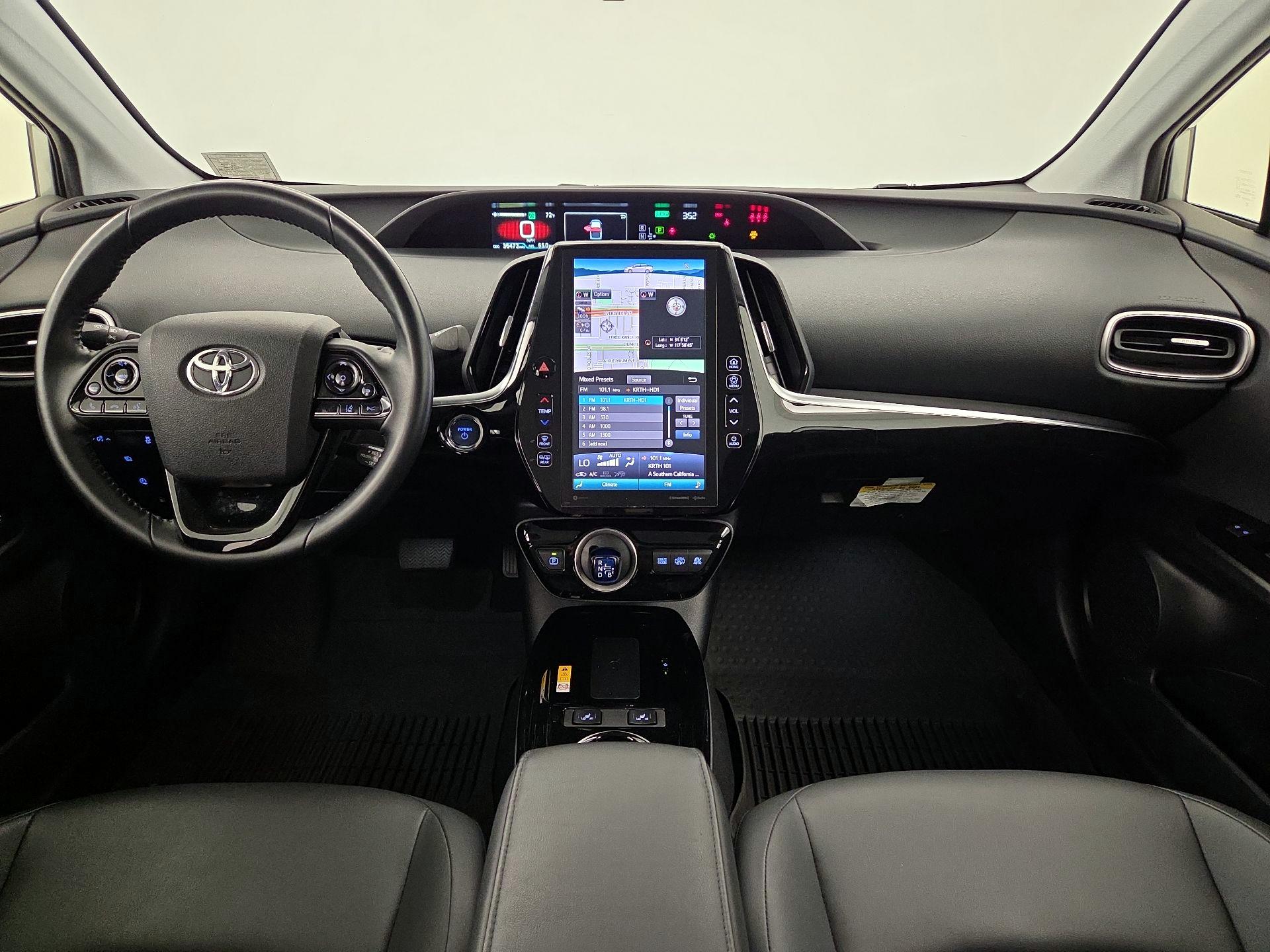 Thumbnail: 2022 Toyota Prius Prime - 9