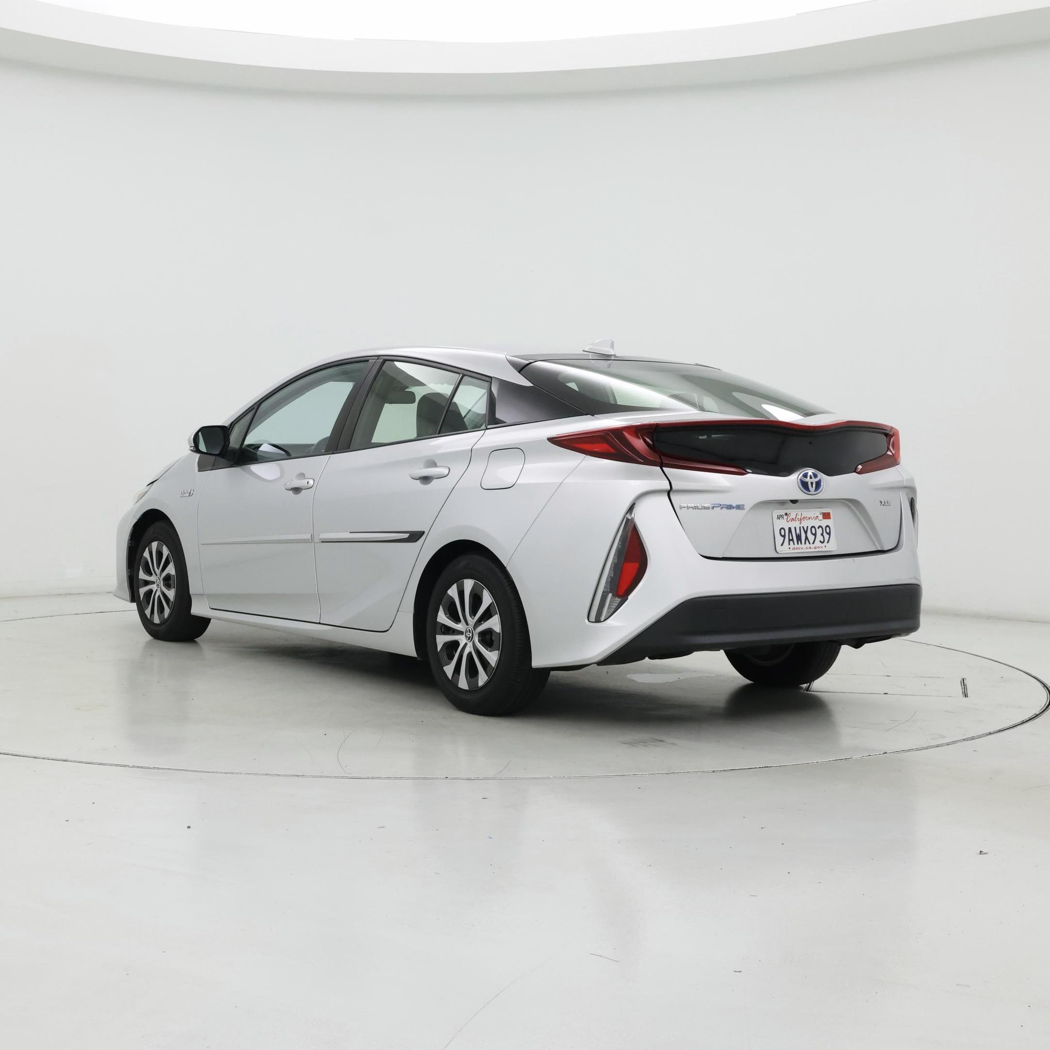 Thumbnail: 2022 Toyota Prius Prime - 2