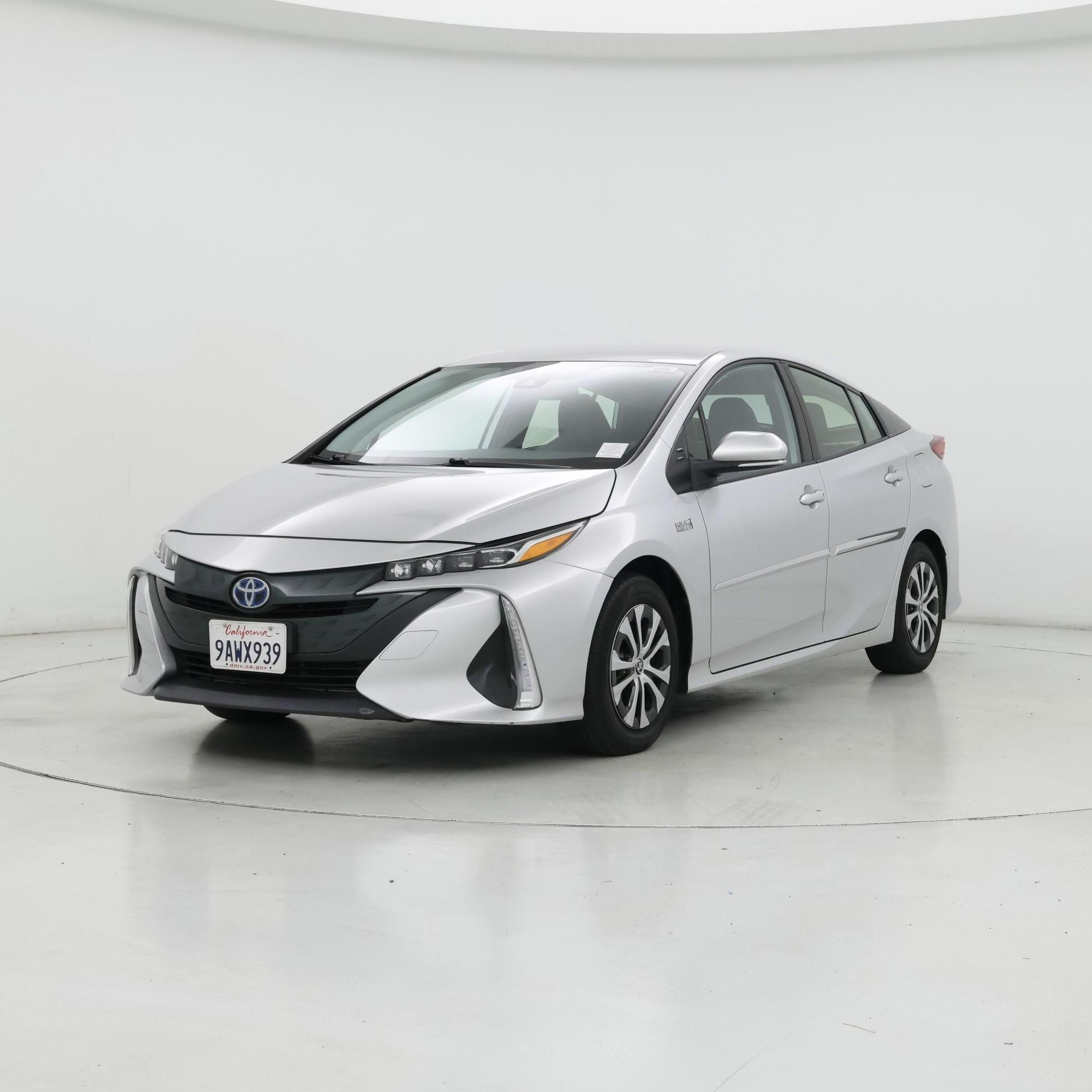 Thumbnail: 2022 Toyota Prius Prime - 4