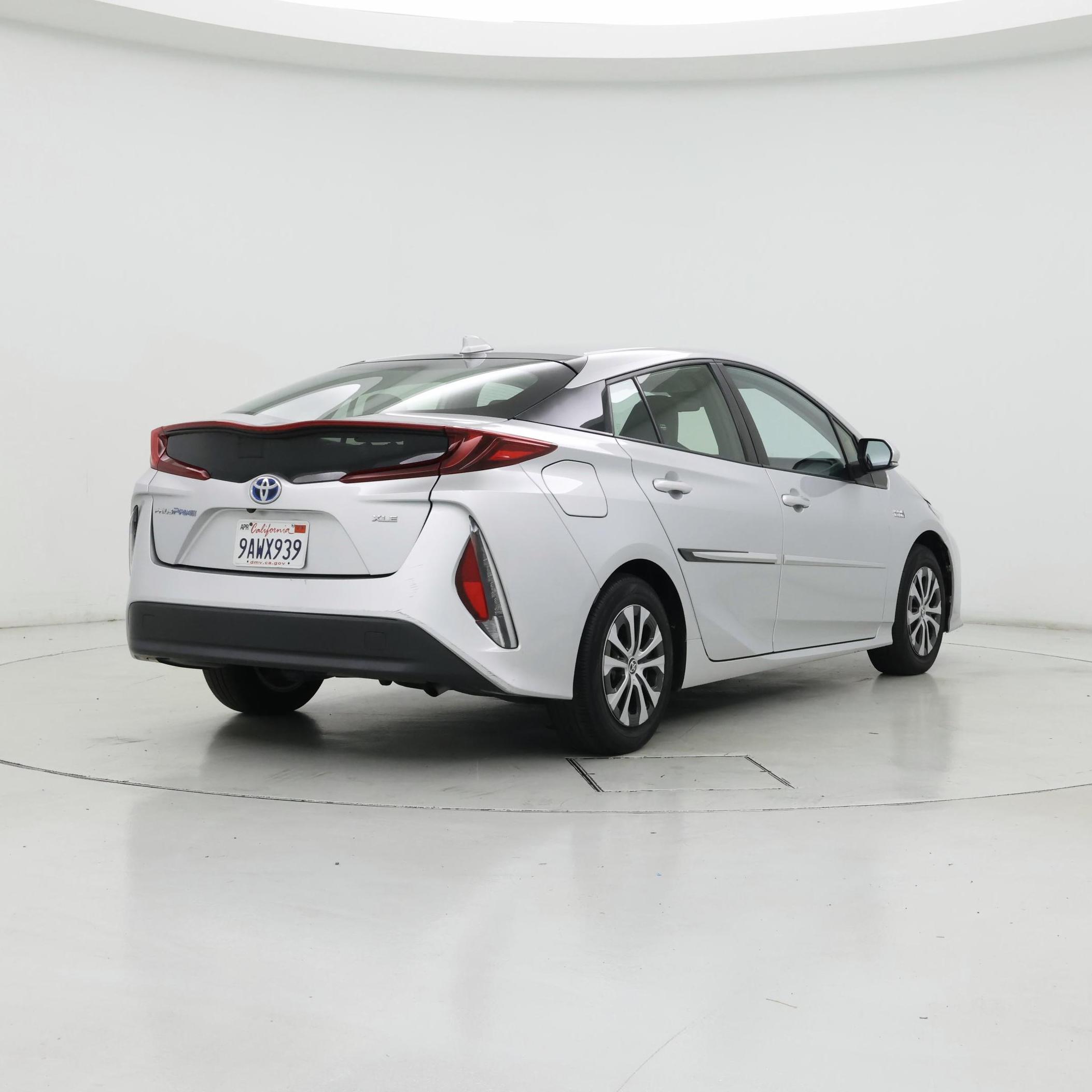 Thumbnail: 2022 Toyota Prius Prime - 8