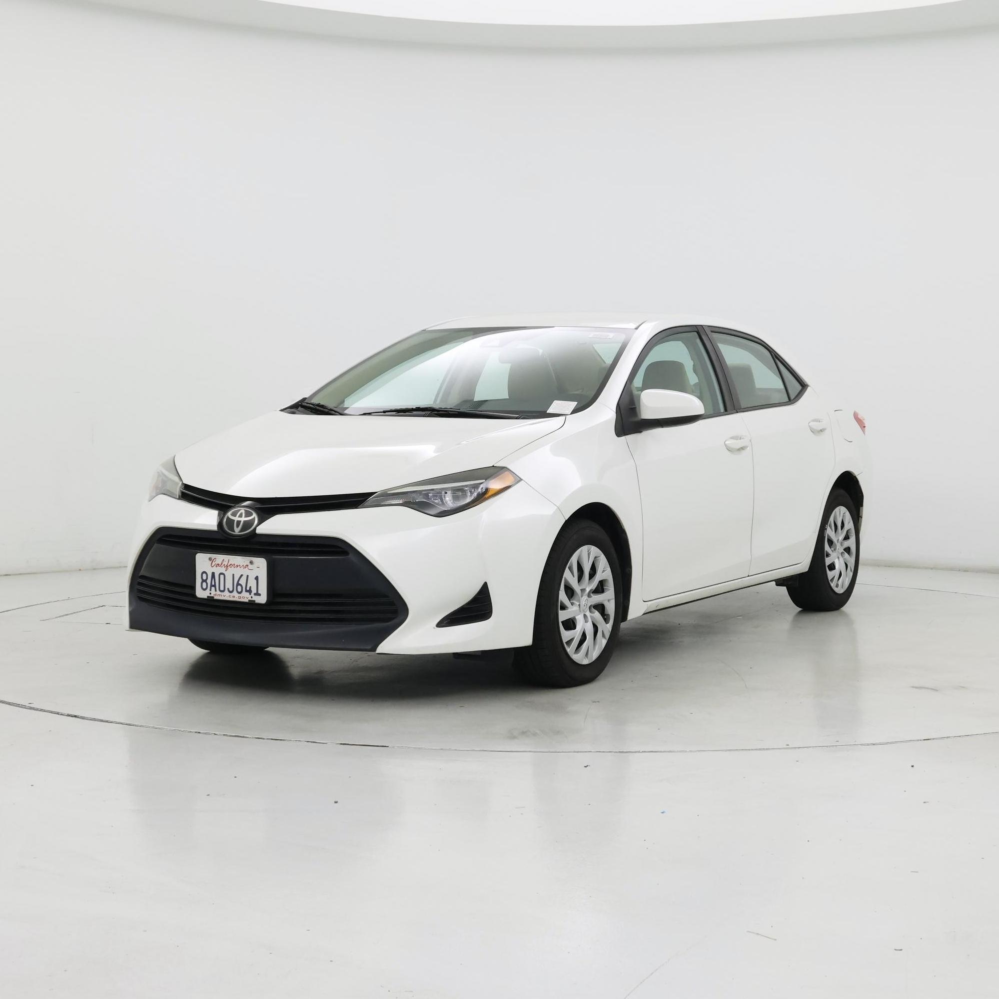 Thumbnail: 2017 Toyota Corolla - 4