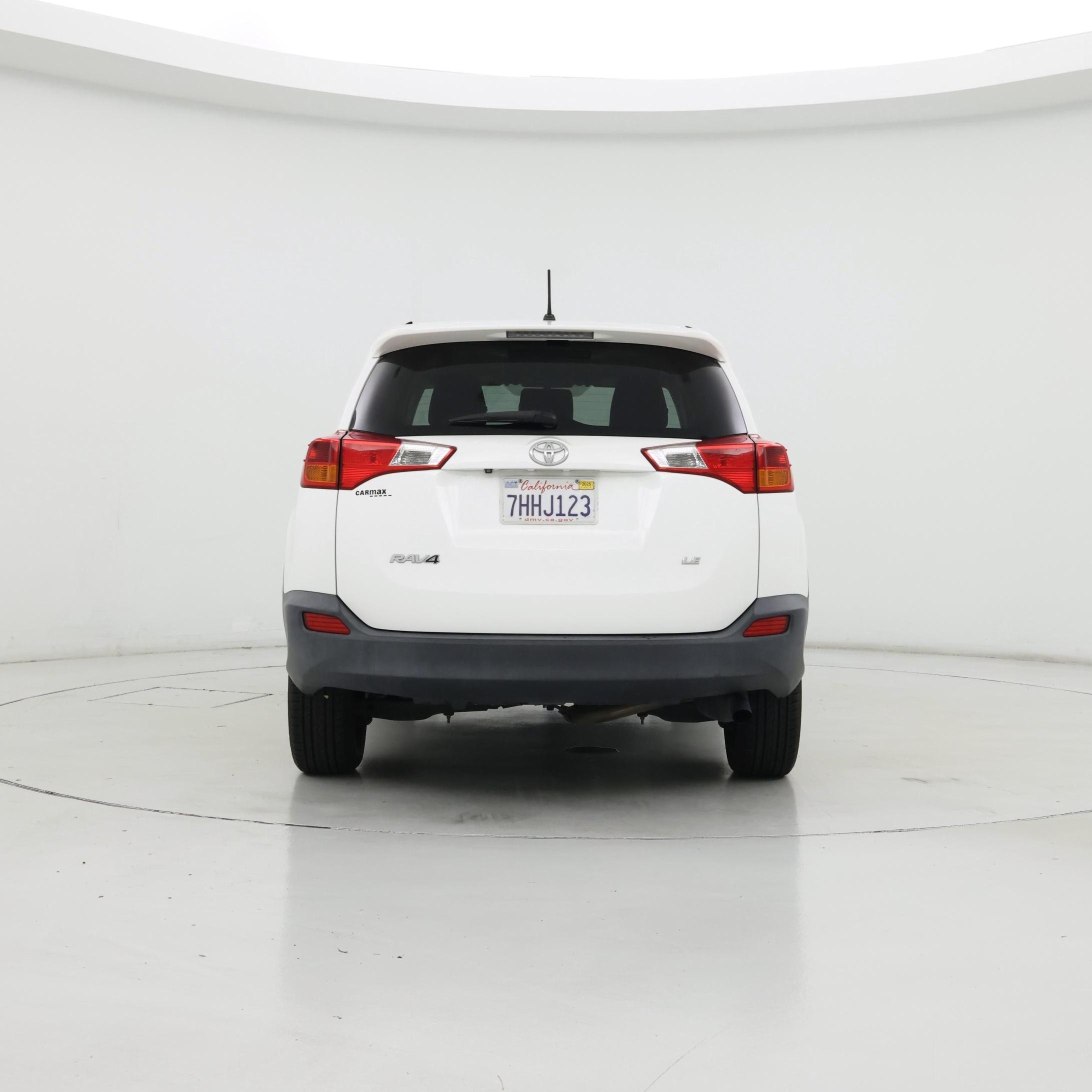 Thumbnail: 2015 Toyota RAV4 - 6
