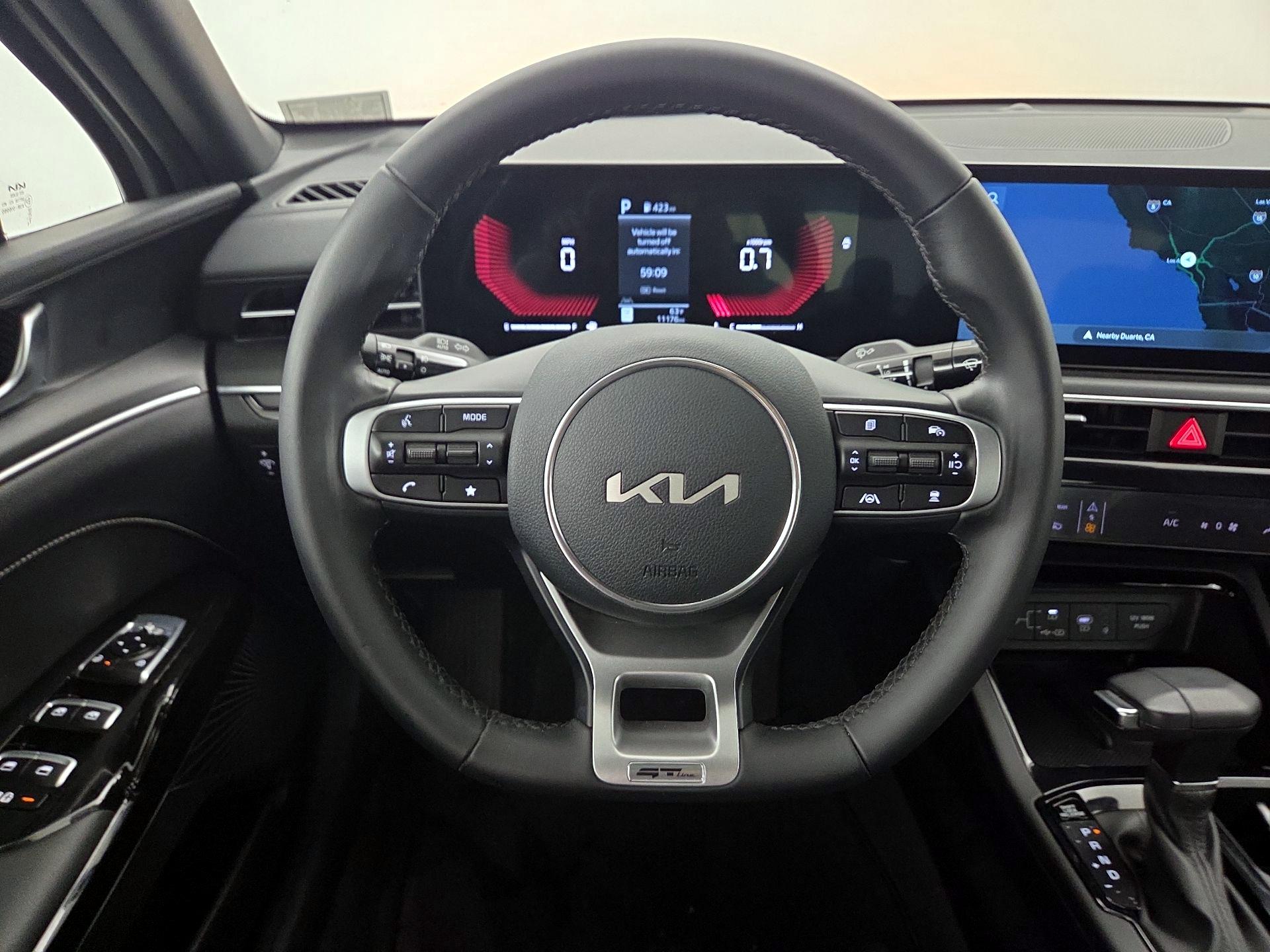 Thumbnail: 2025 Kia K5 - 10