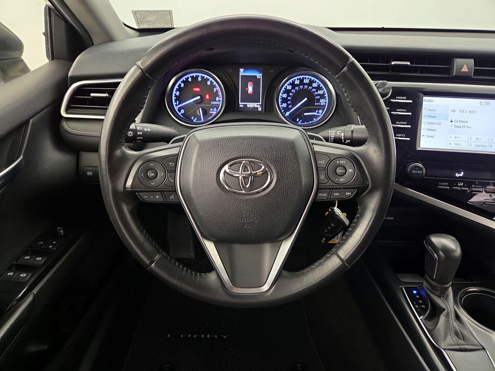 Thumbnail: 2018 Toyota Camry - 10