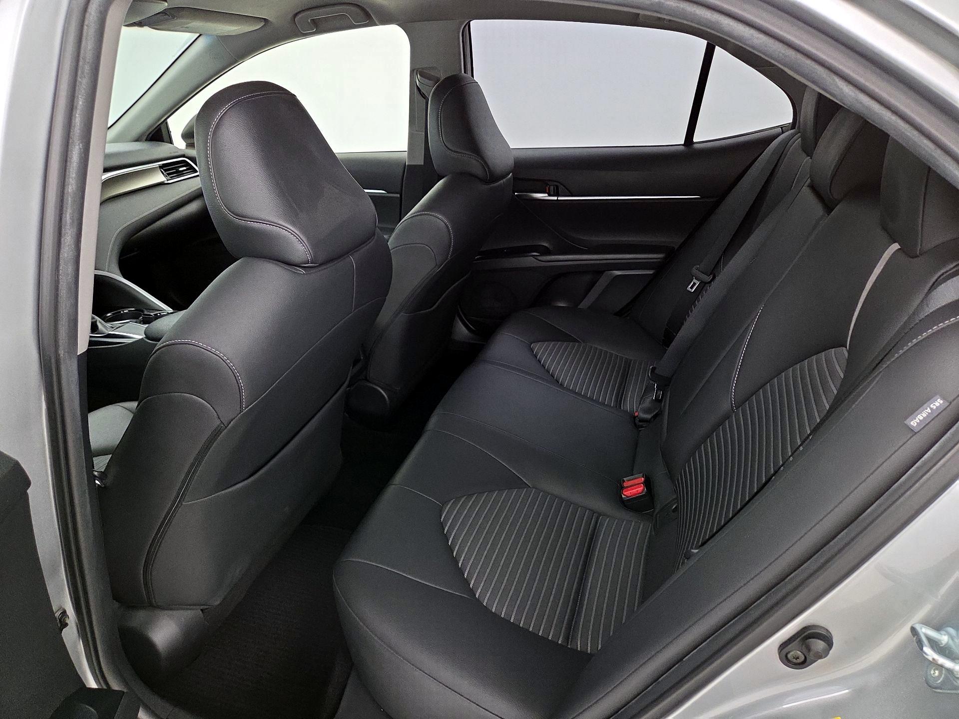 Thumbnail: 2018 Toyota Camry - 19