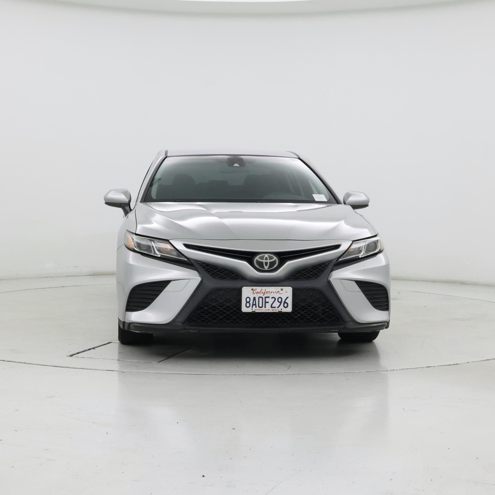 Thumbnail: 2018 Toyota Camry - 5