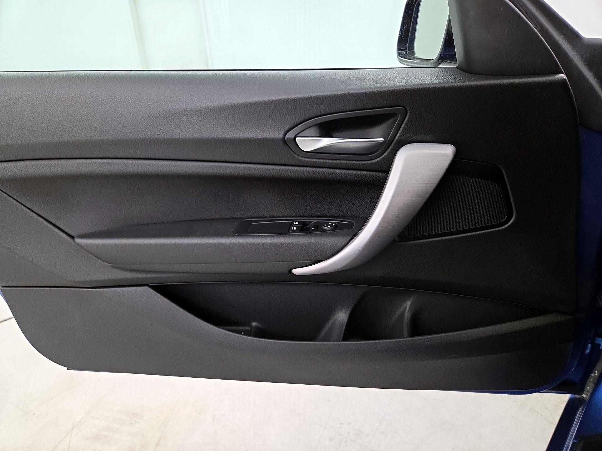 Thumbnail: 2016 BMW 2 Series - 12