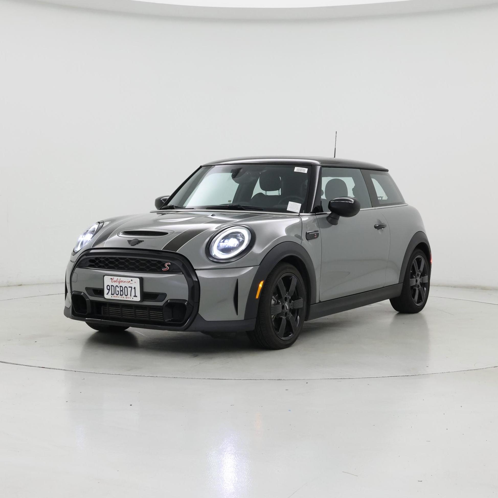 Thumbnail: 2023 MINI Cooper Hardtop - 4