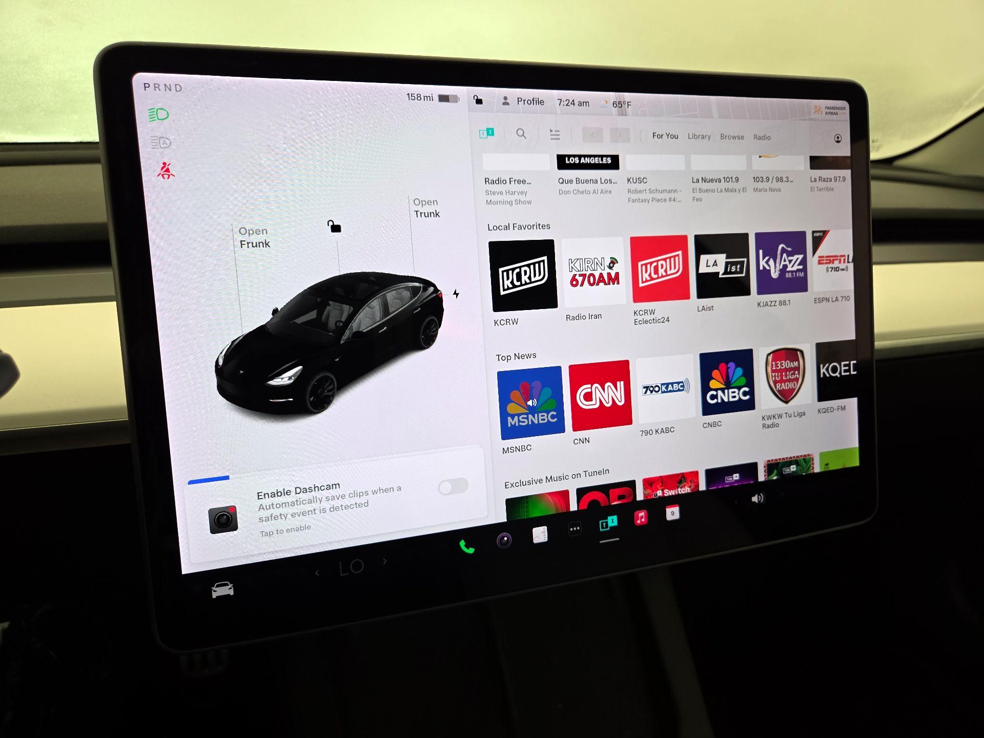 Thumbnail: 2021 Tesla Model 3 - 15