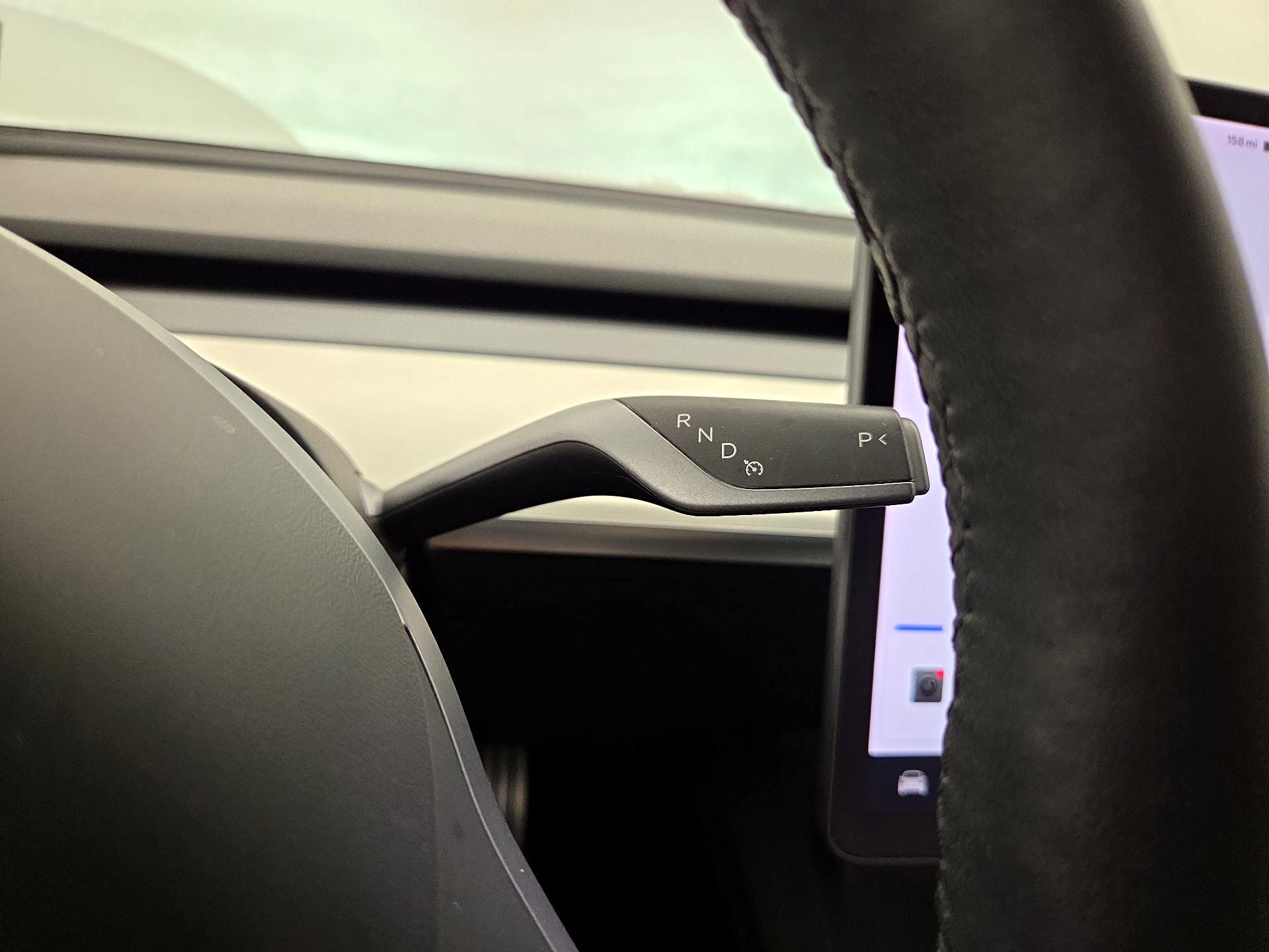 Thumbnail: 2021 Tesla Model 3 - 17