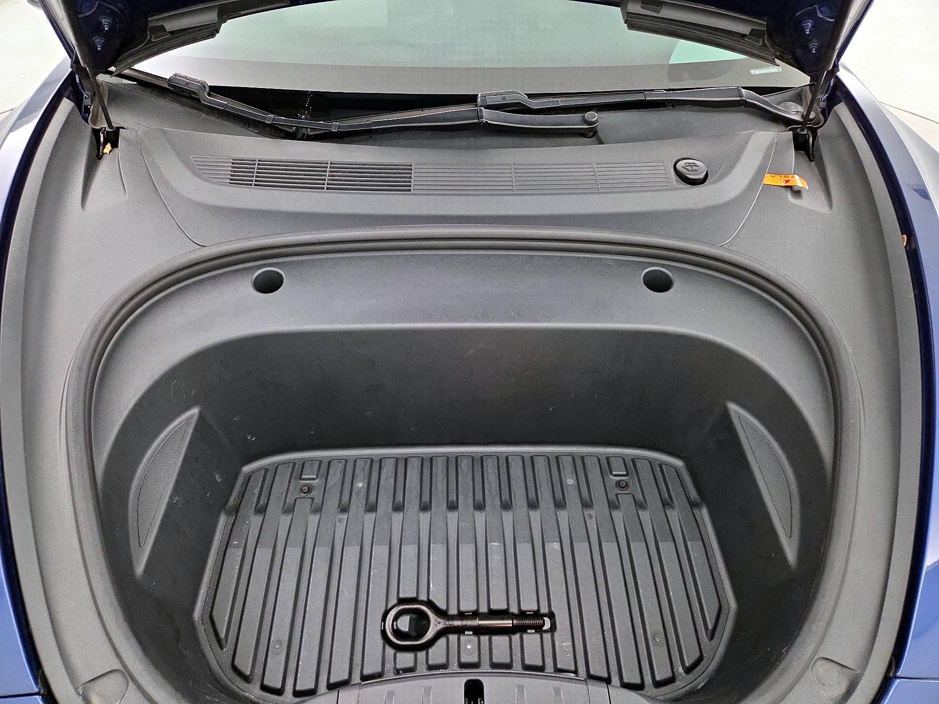 Thumbnail: 2021 Tesla Model 3 - 20