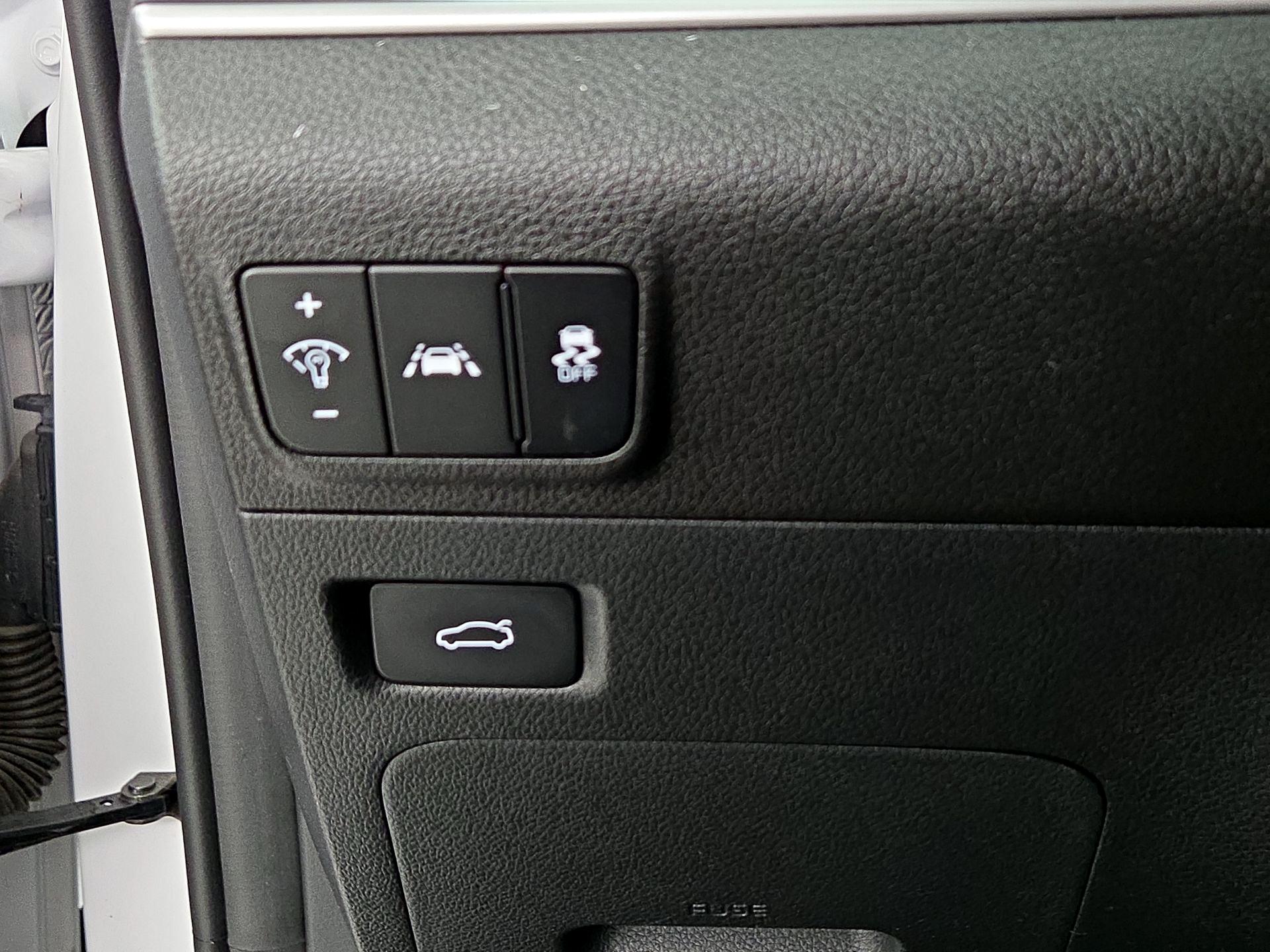 Thumbnail: 2021 Kia K5 - 13