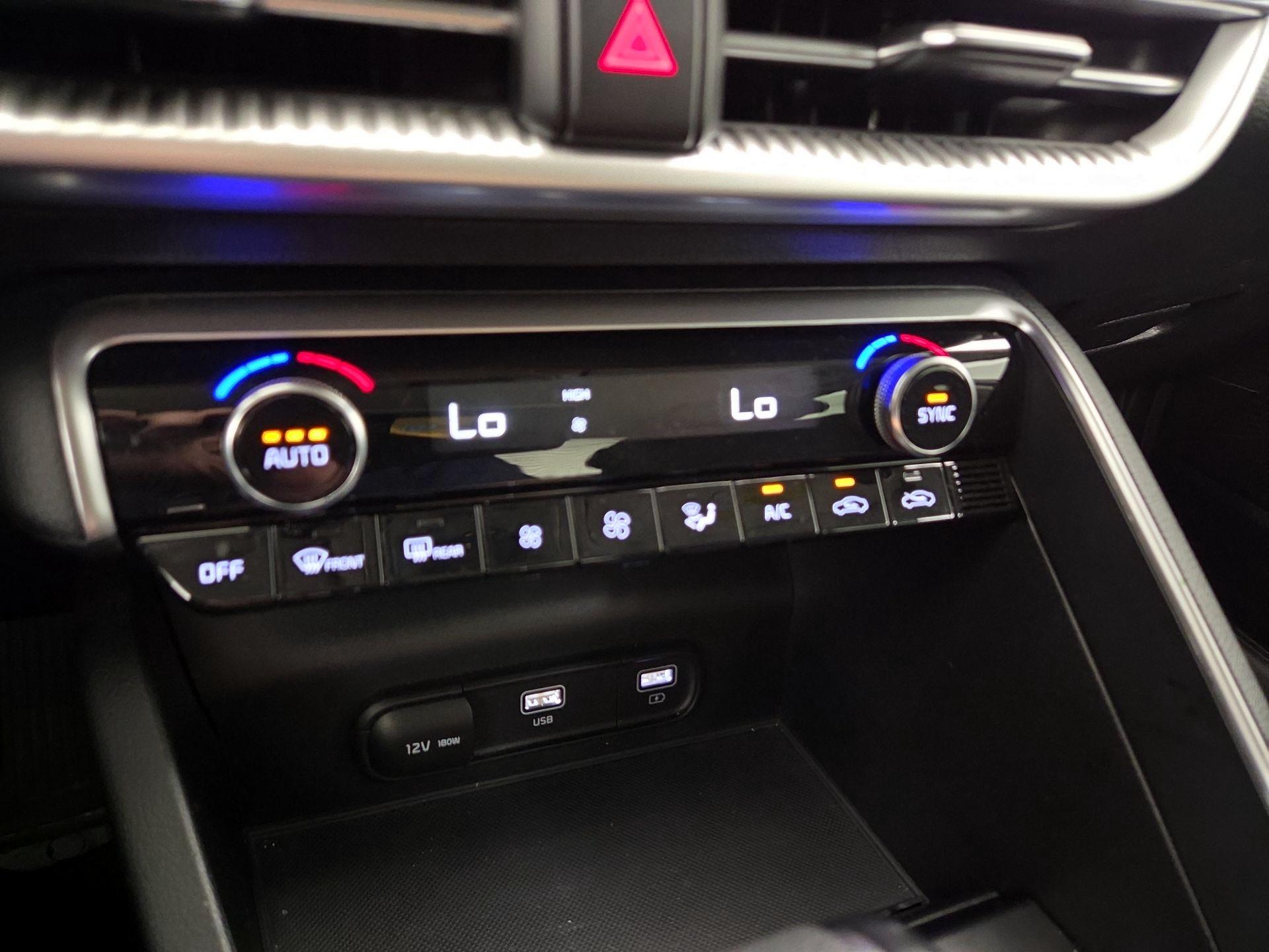 Thumbnail: 2021 Kia K5 - 16