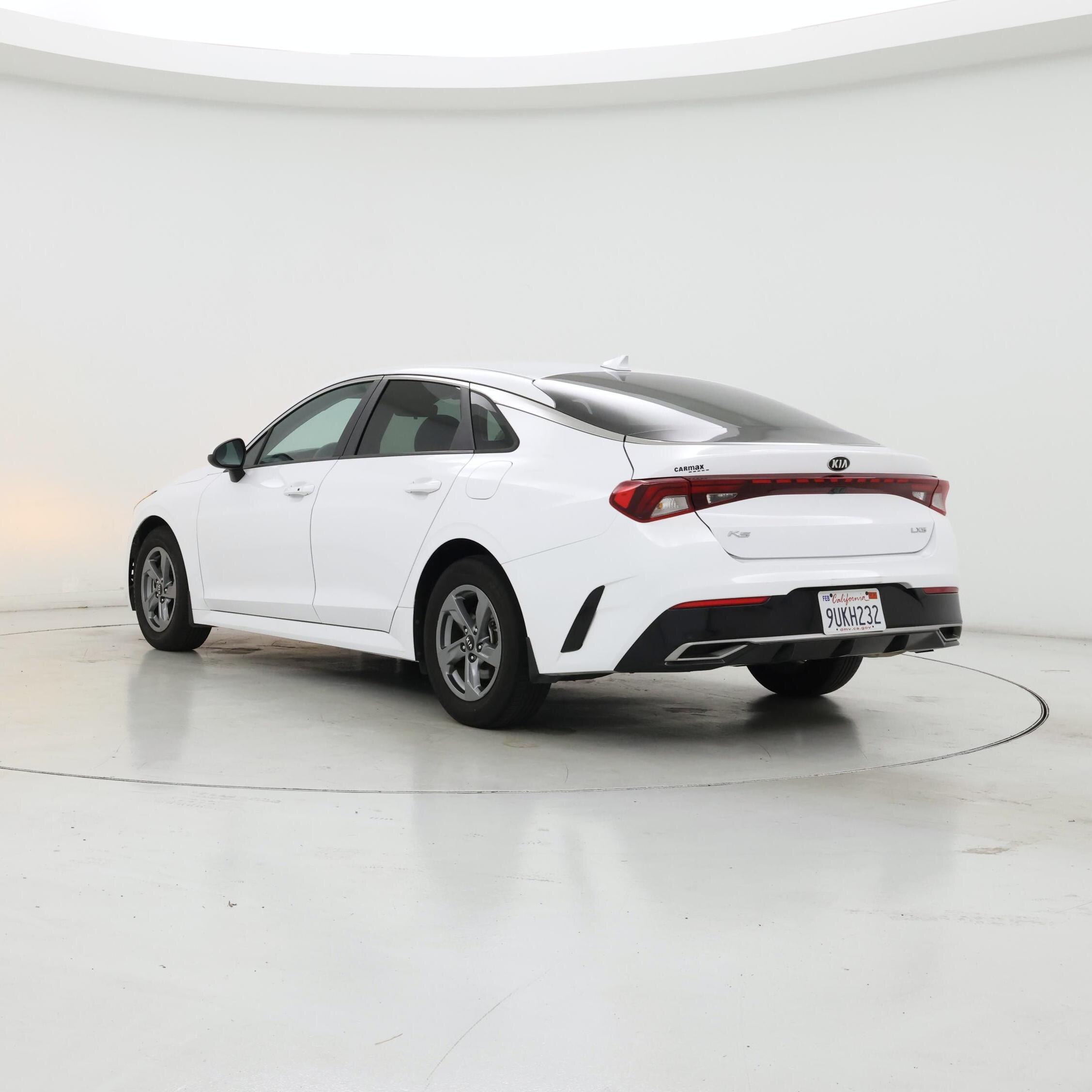 Thumbnail: 2021 Kia K5 - 2