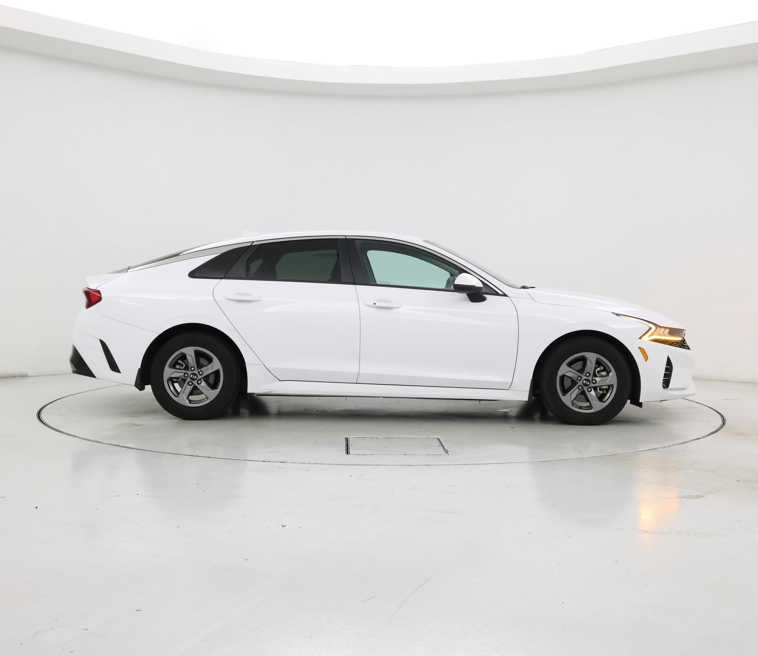 Thumbnail: 2021 Kia K5 - 7