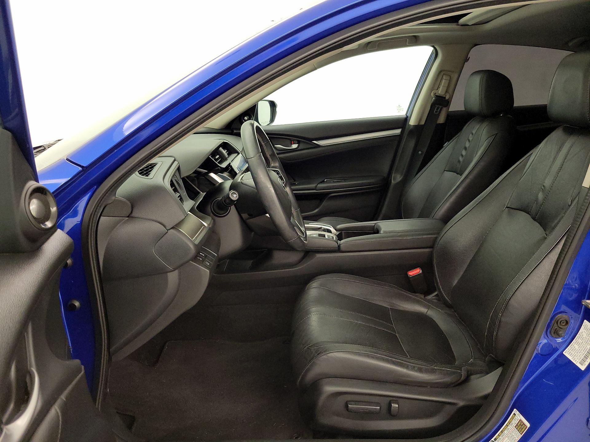 Thumbnail: 2016 Honda Civic - 11