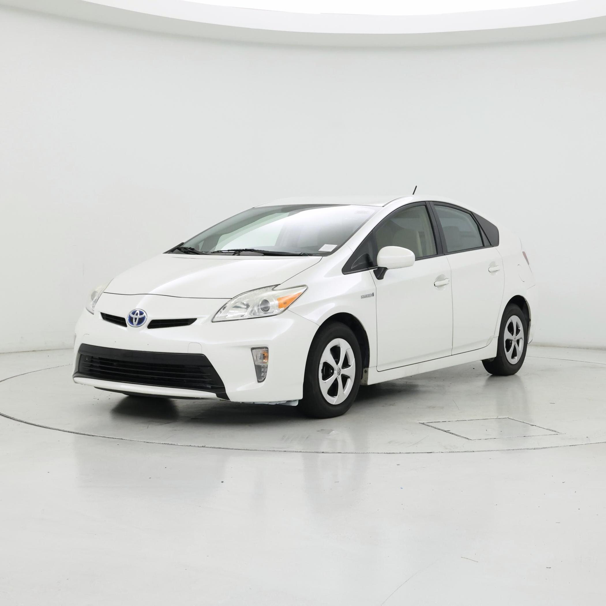 Thumbnail: 2014 Toyota Prius - 4
