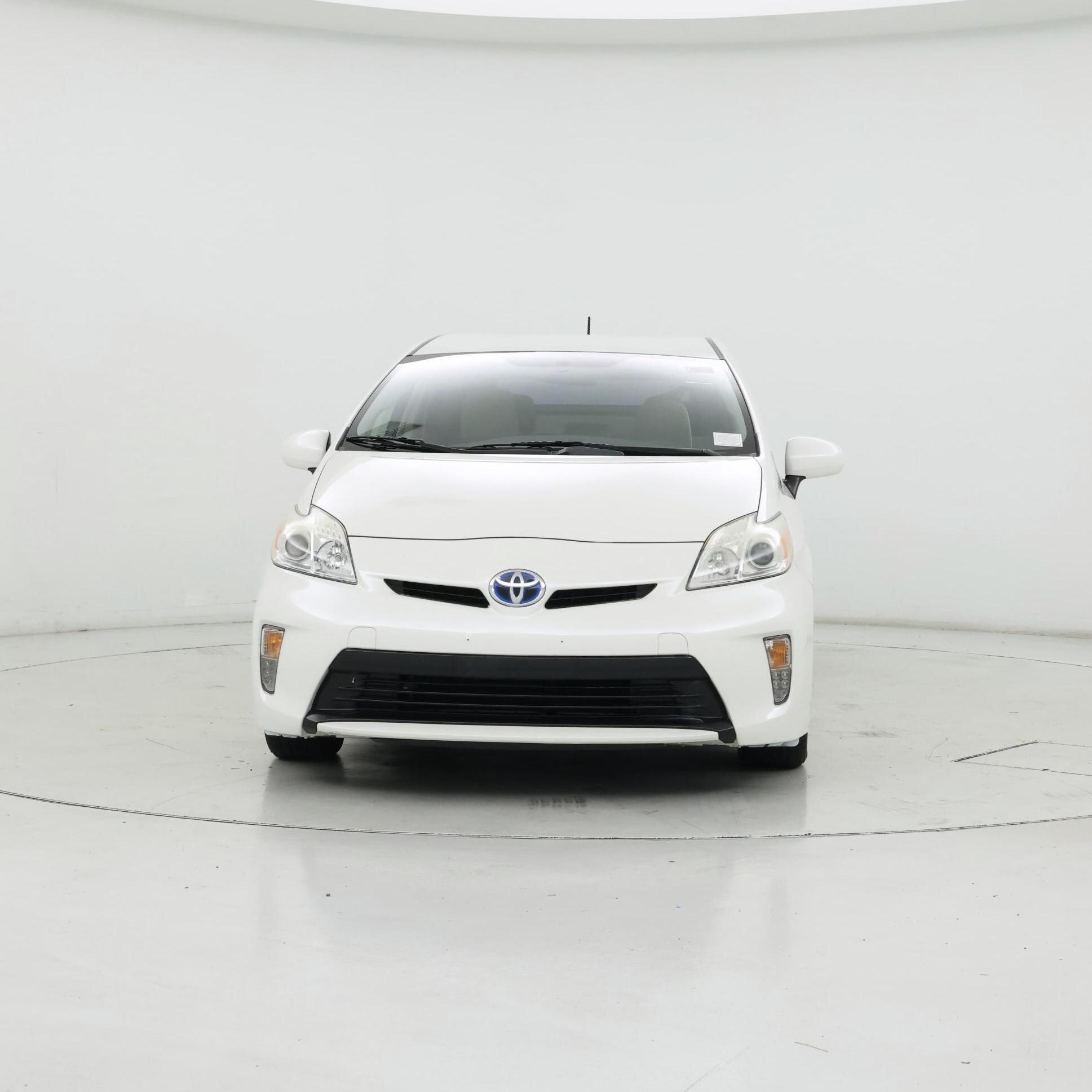 Thumbnail: 2014 Toyota Prius - 5
